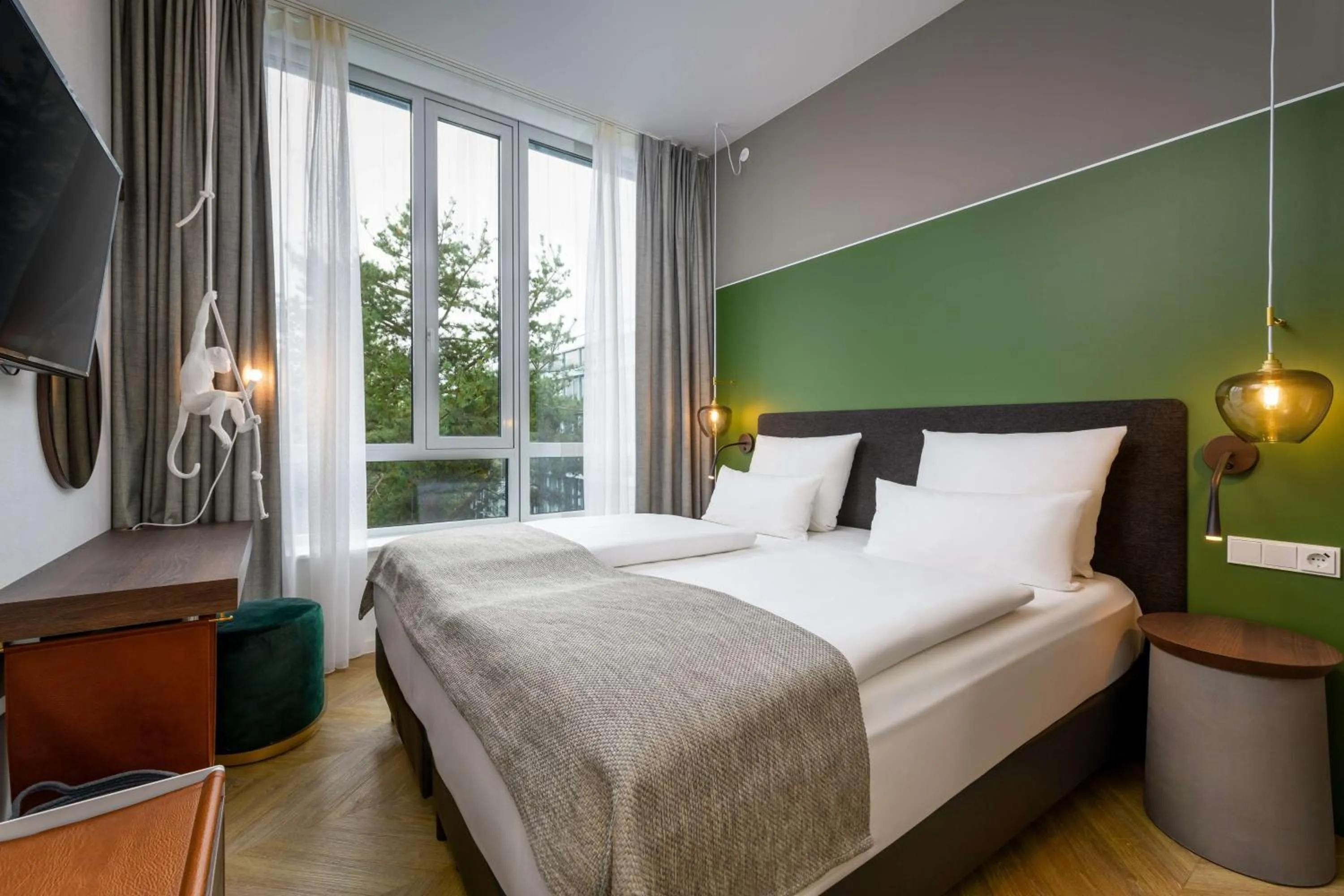 Bedroom, Bed in Flightgate Munich Airport Hotel, a member of Radisson Individuals