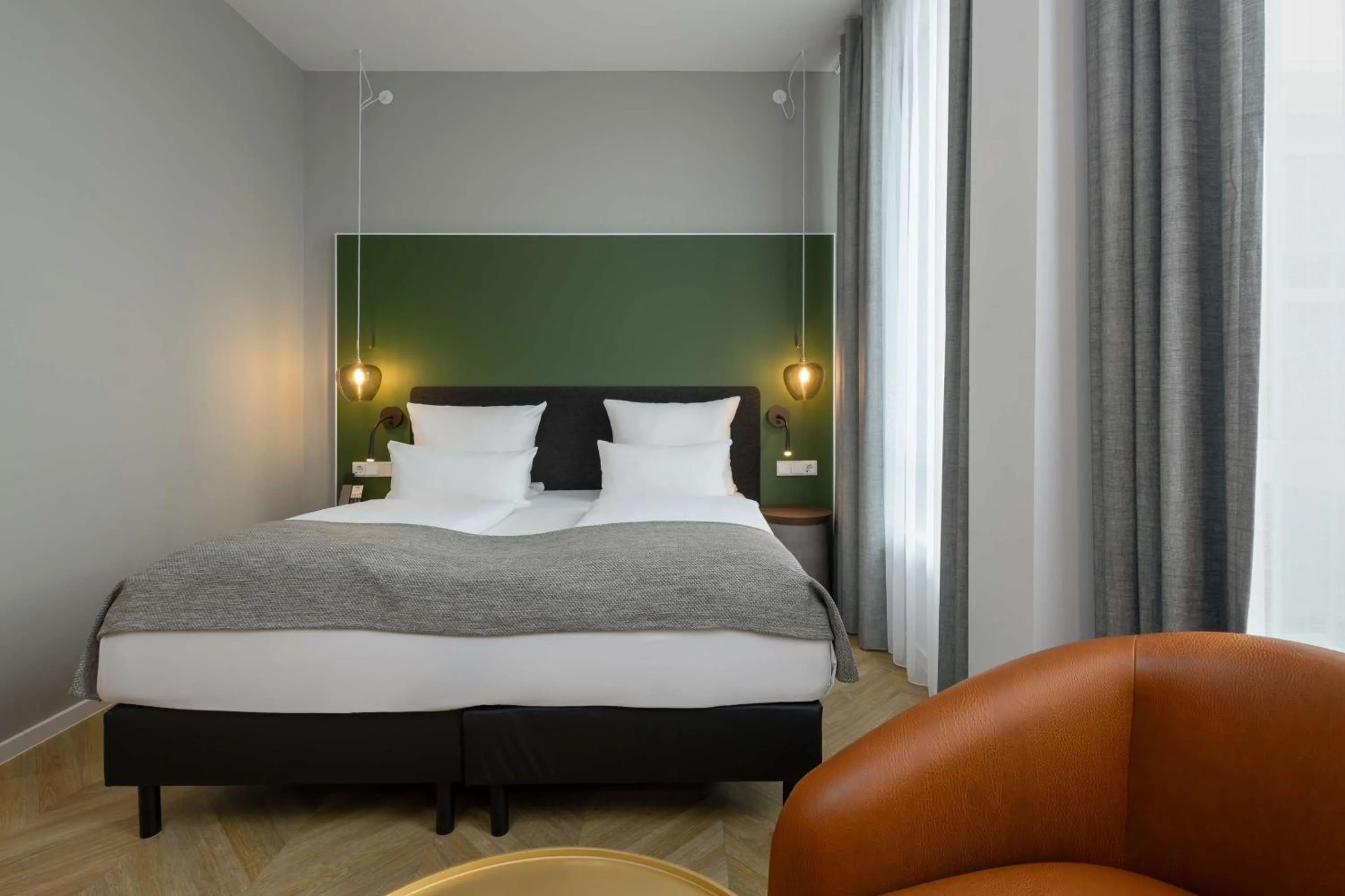 Bedroom, Bed in Flightgate Munich Airport Hotel, a member of Radisson Individuals