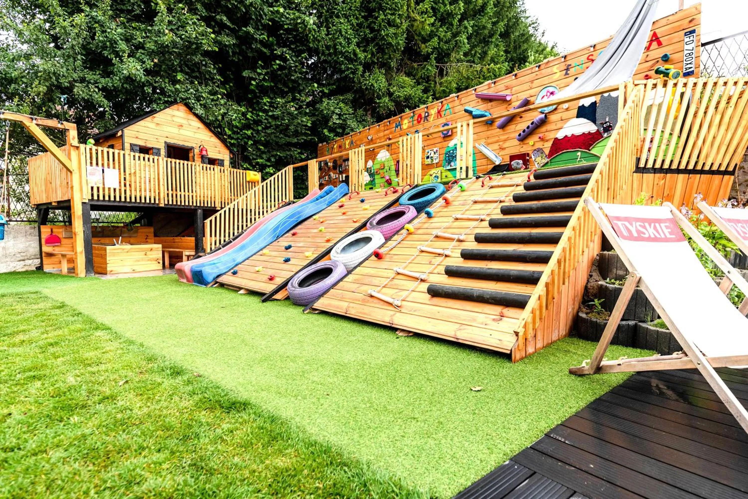 Children play ground in Willa ŻeglarSki
