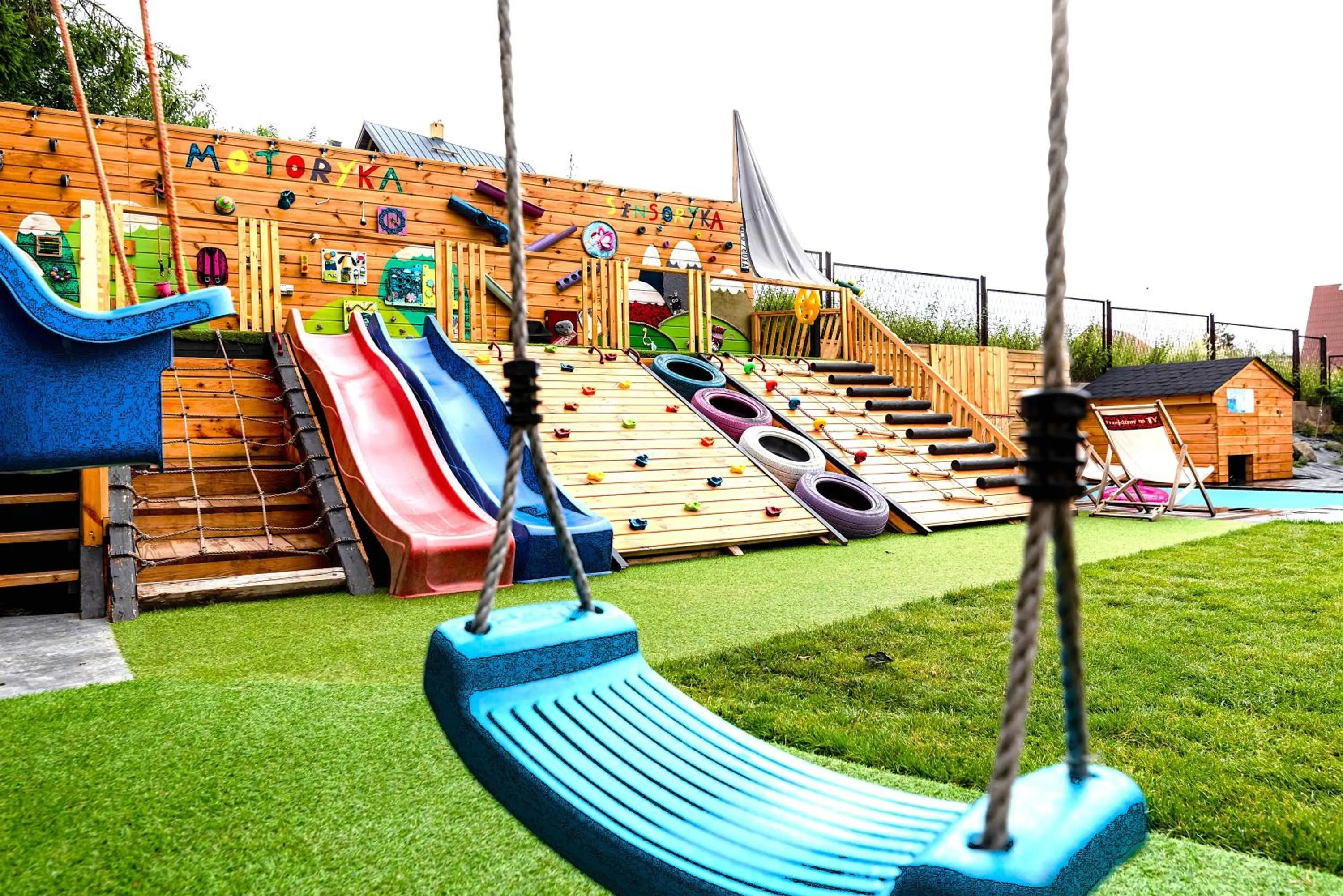 Children play ground in Willa ŻeglarSki