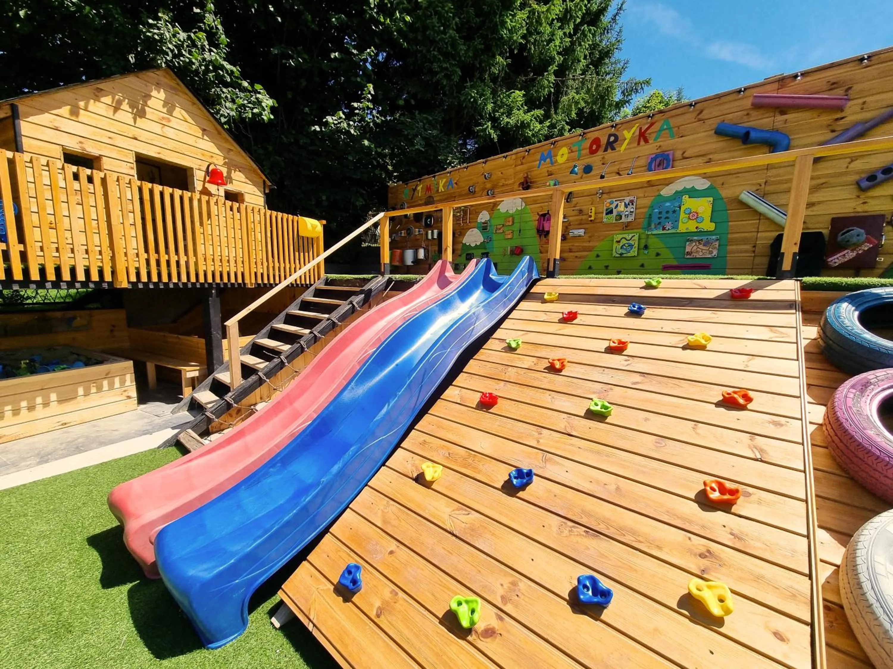 Children play ground in Willa ŻeglarSki