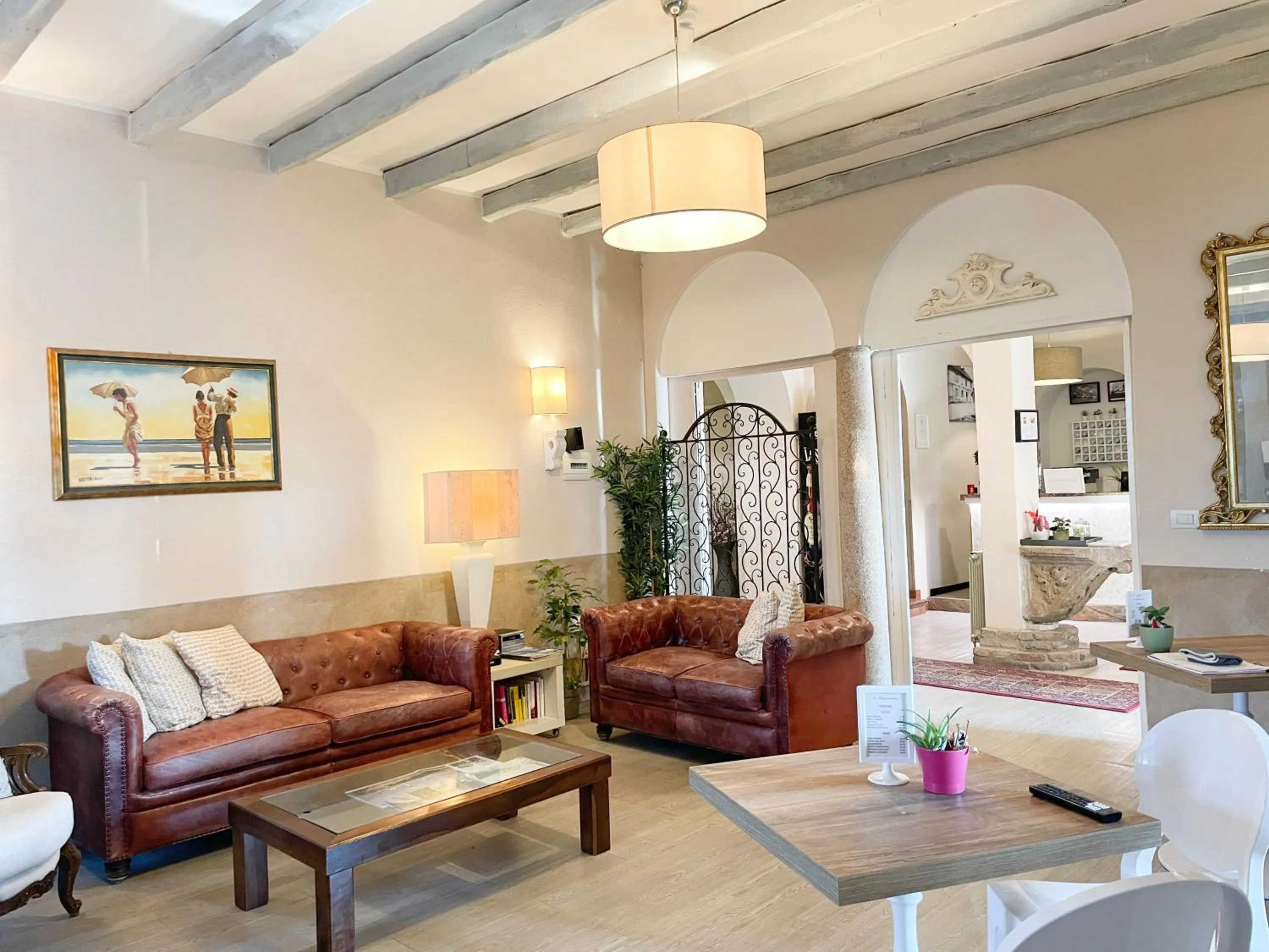 Living room in La Bergamina Hotel & Restaurant