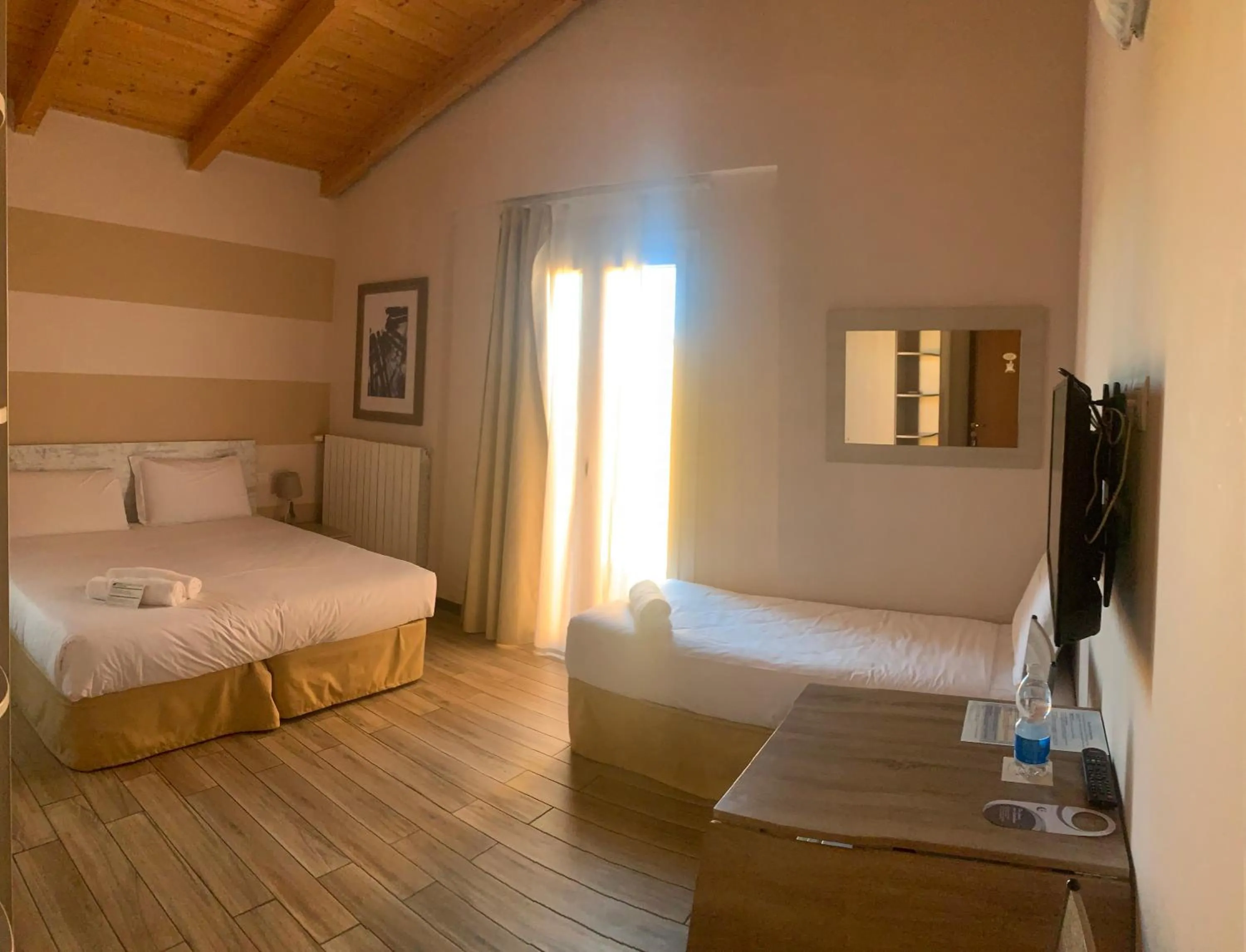 Bedroom, Bed in La Bergamina Hotel & Restaurant