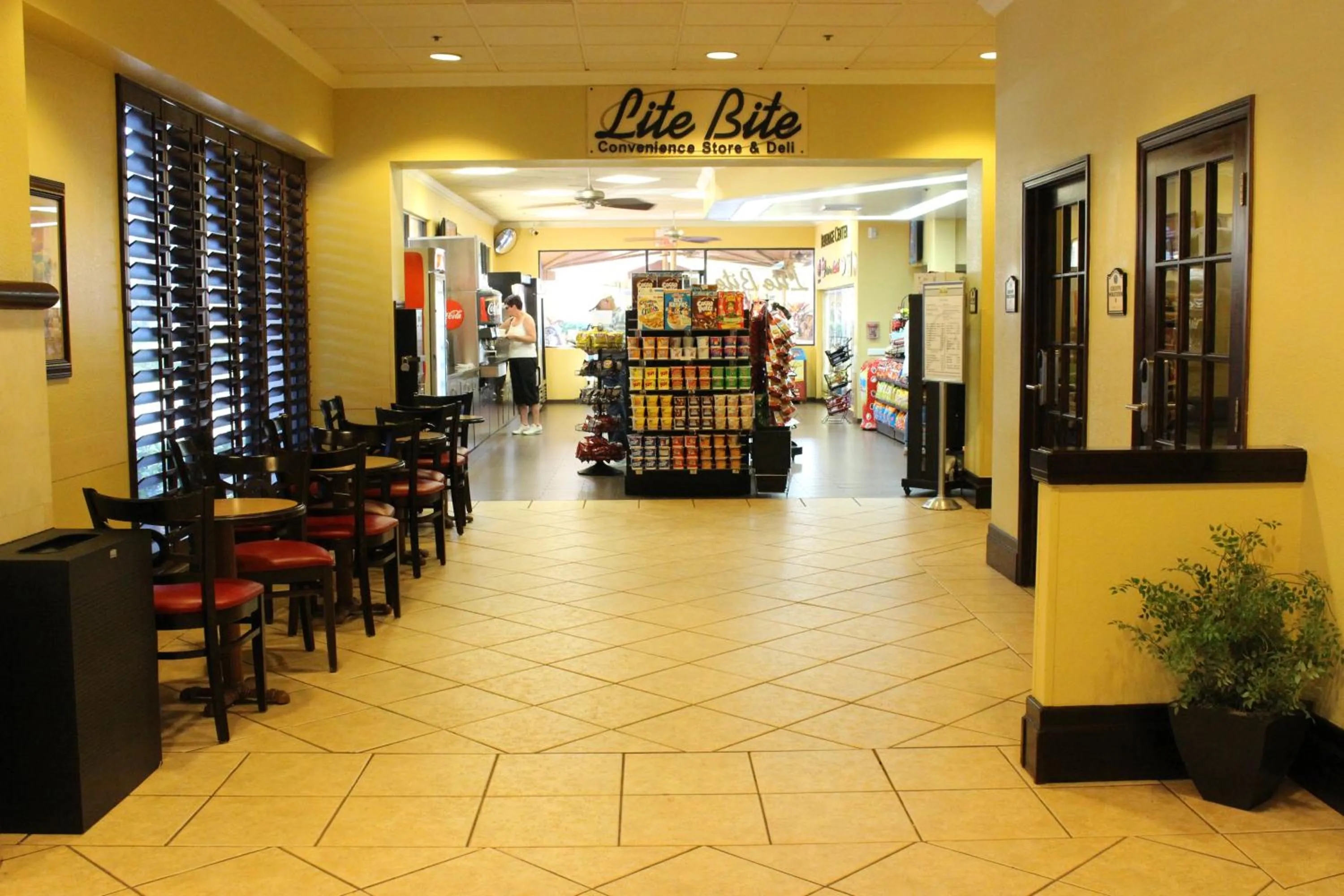 Restaurant/places to eat in Rosen Inn at Pointe Orlando