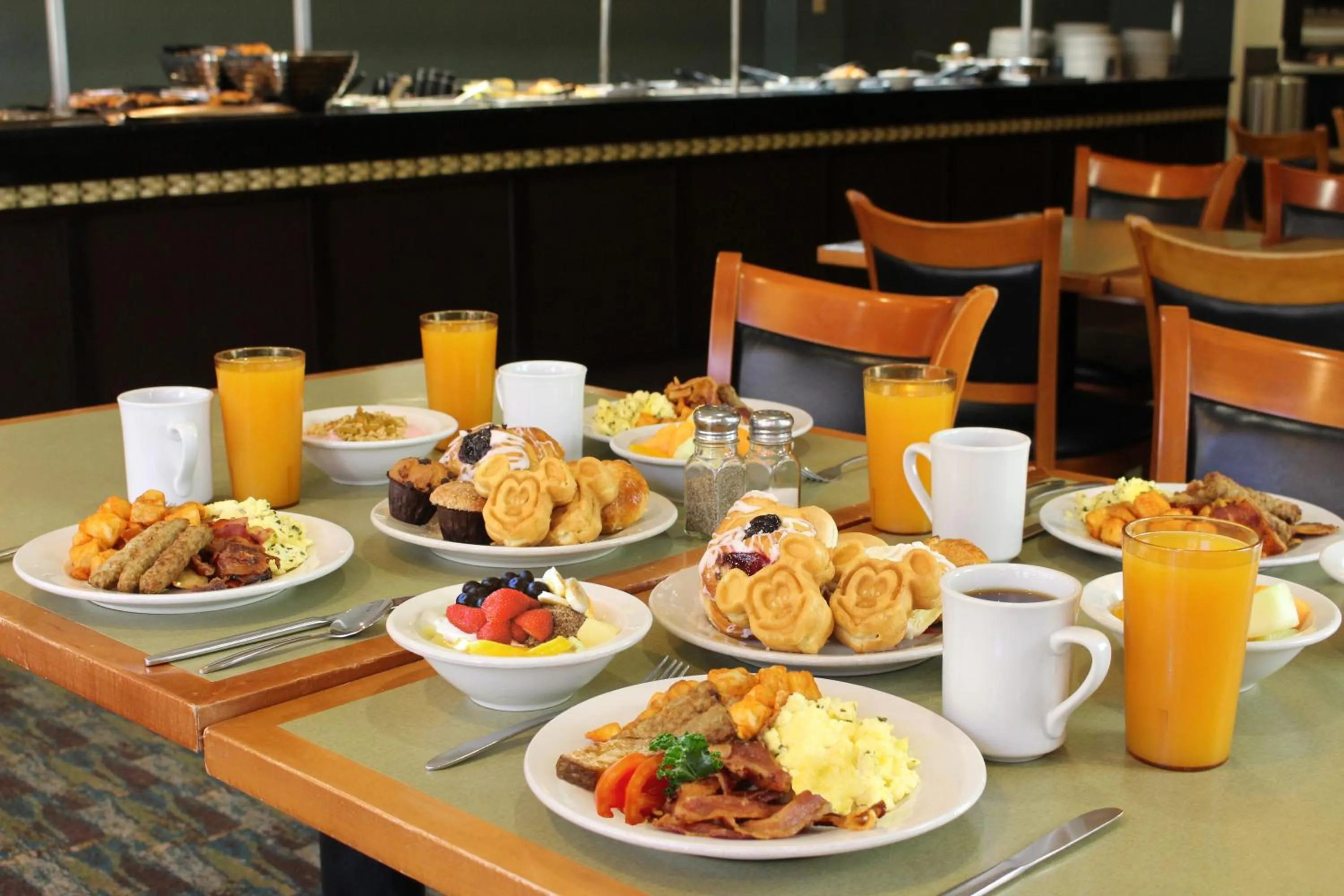 Restaurant/places to eat in Rosen Inn at Pointe Orlando