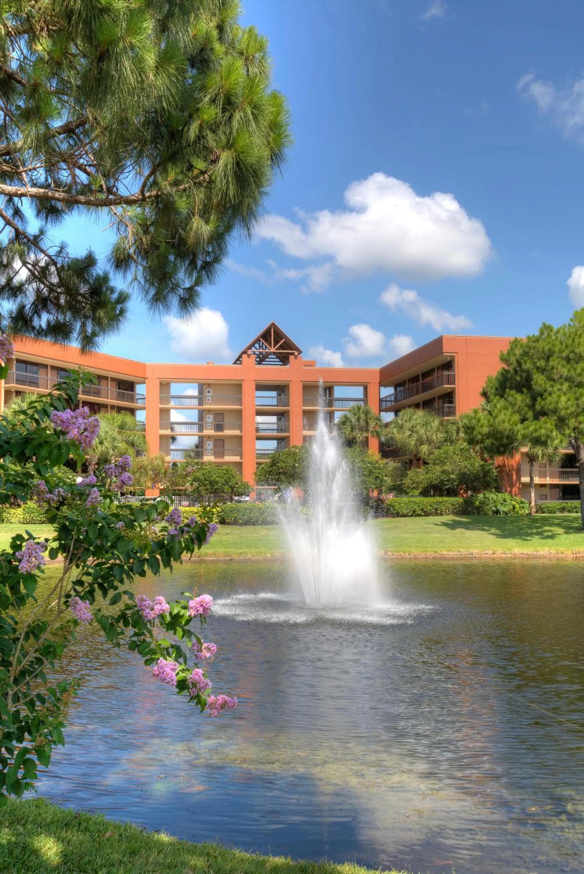 Property building in Rosen Inn Lake Buena Vista