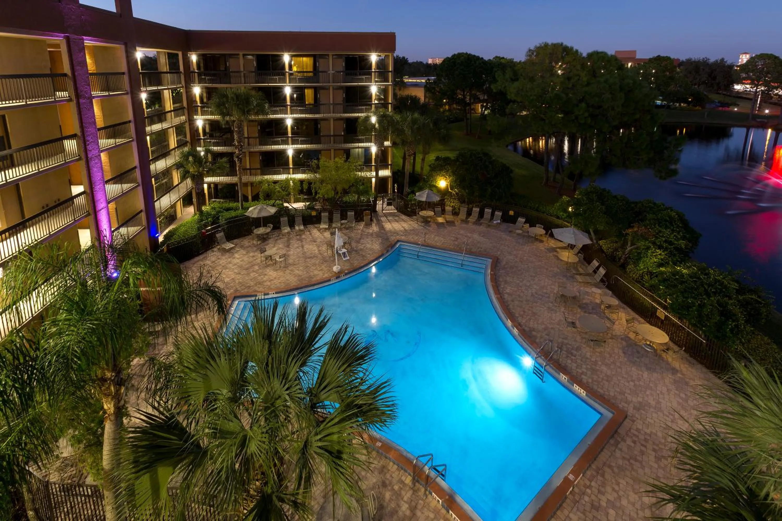 Property building in Rosen Inn Lake Buena Vista