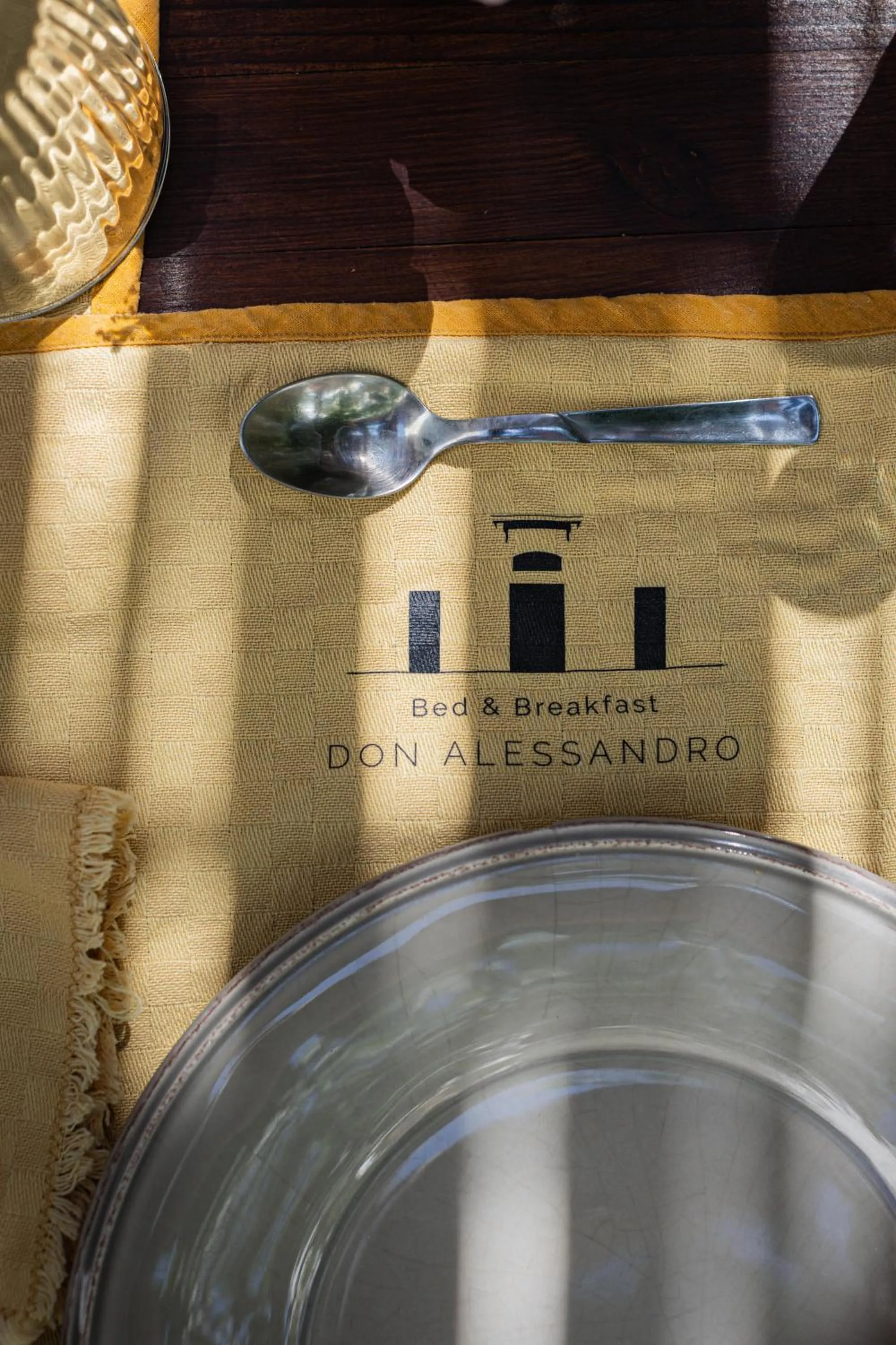 Inner courtyard view in B&B Don Alessandro