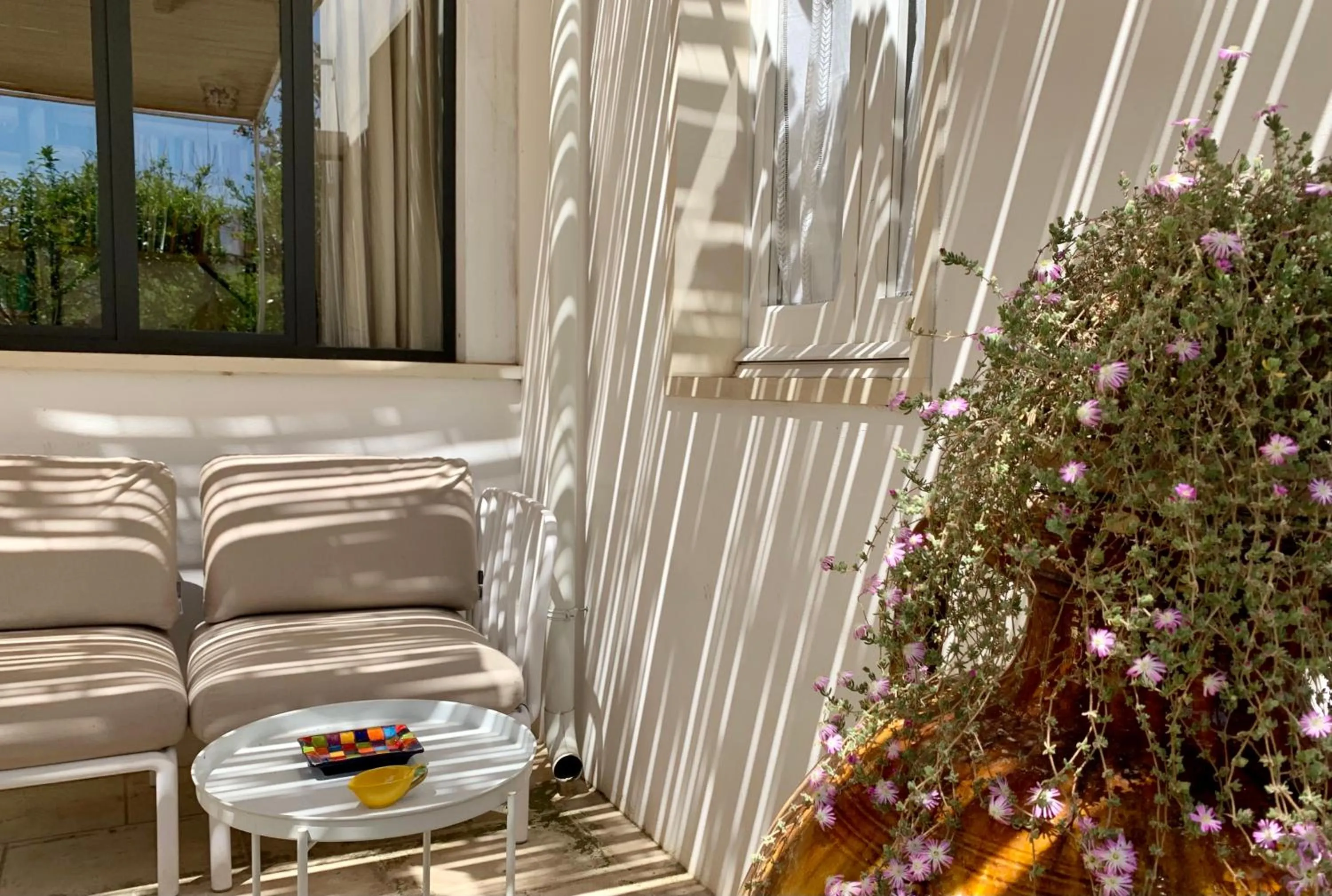 Patio in B&B Don Alessandro