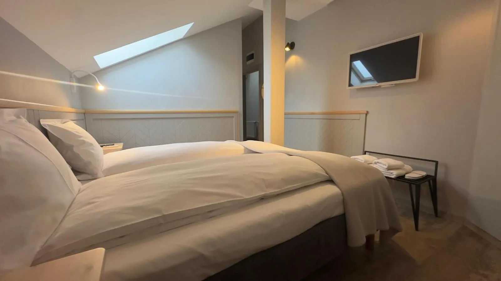 Bed in Villa Piazzetta