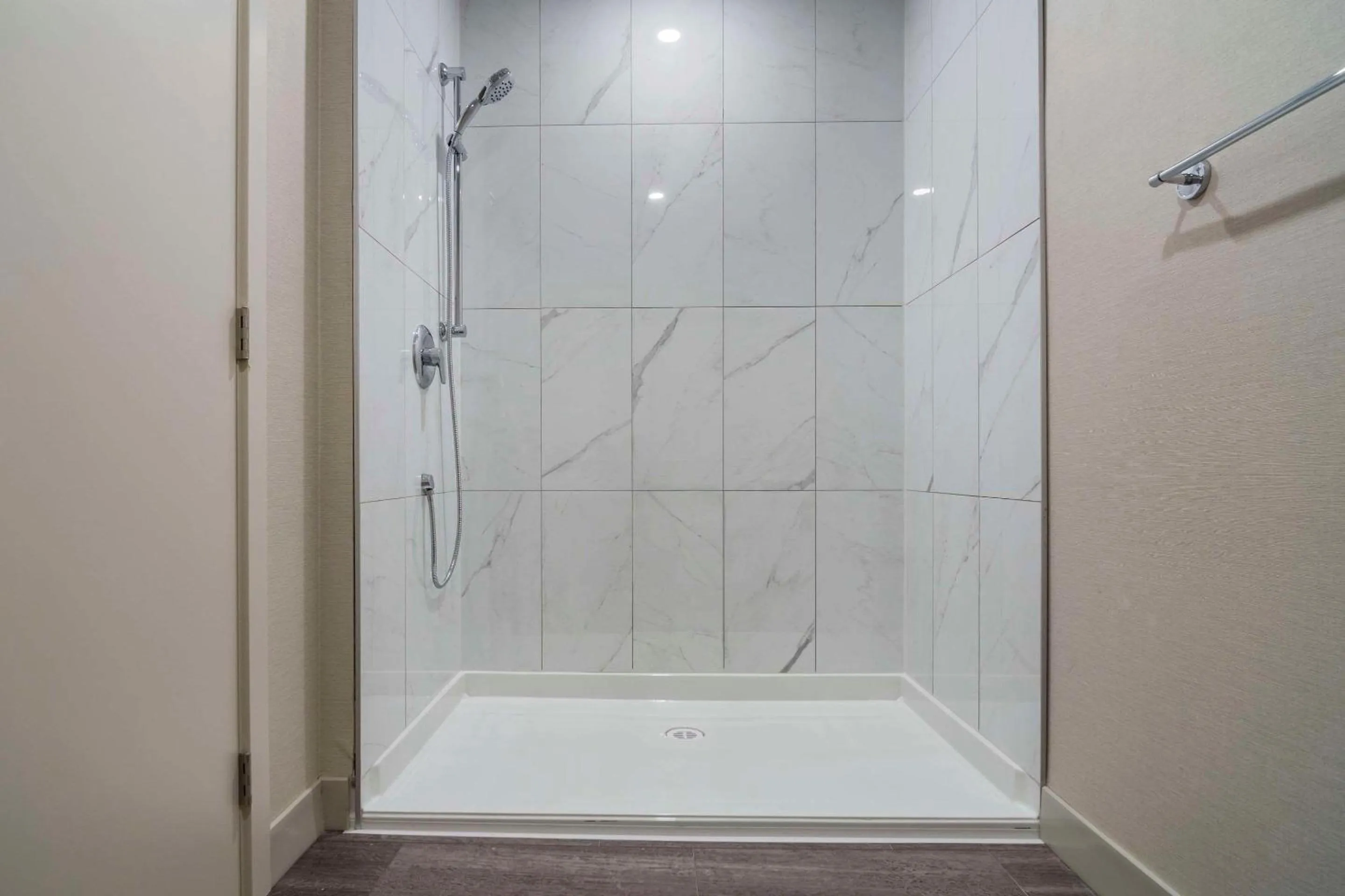 Bedroom in The Hue Hotel, an Ascend Collection Hotel