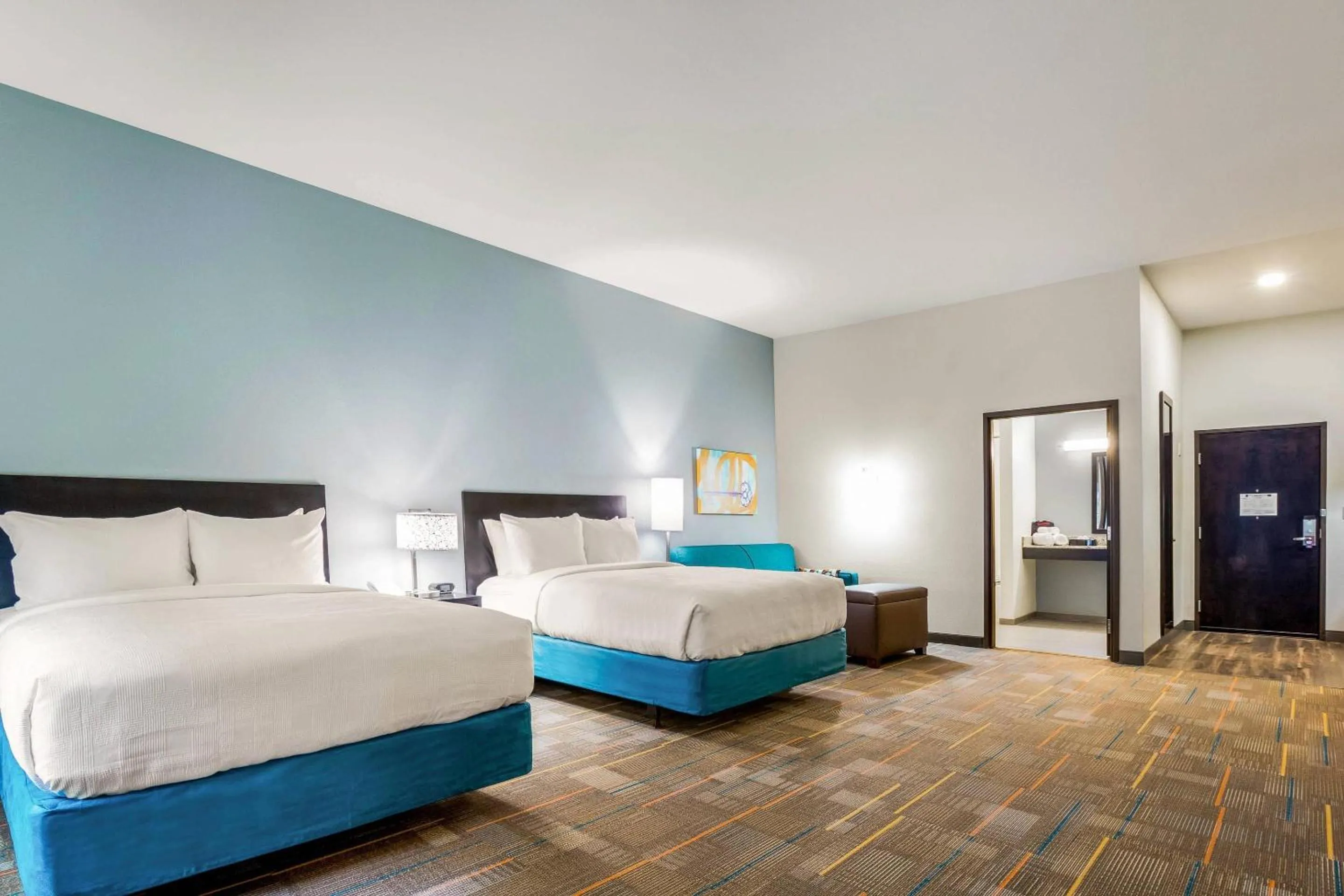 Bedroom, Bed in MainStay Suites Winfield-Teays Valley