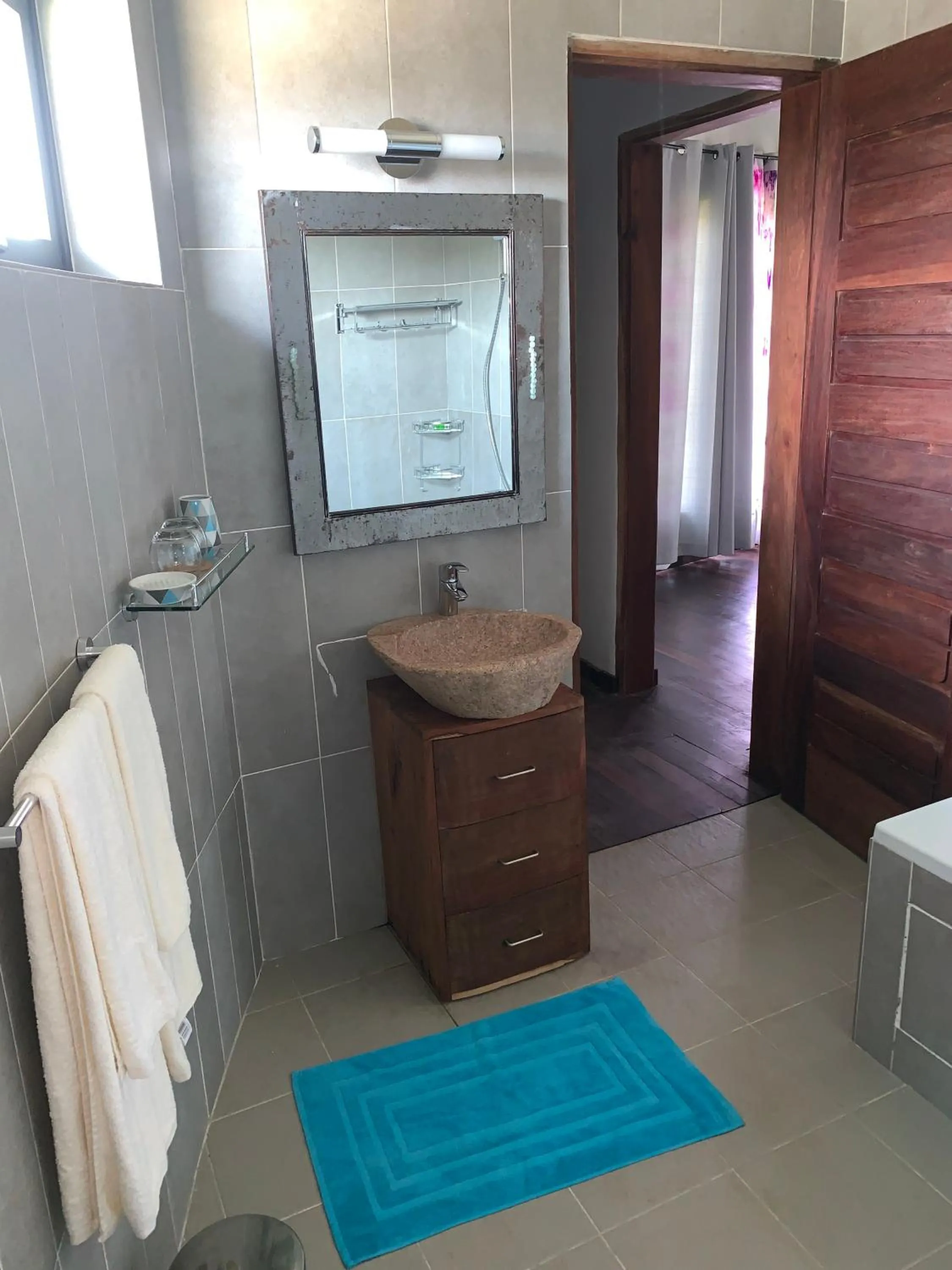 Bathroom in Marcelo Beach Club