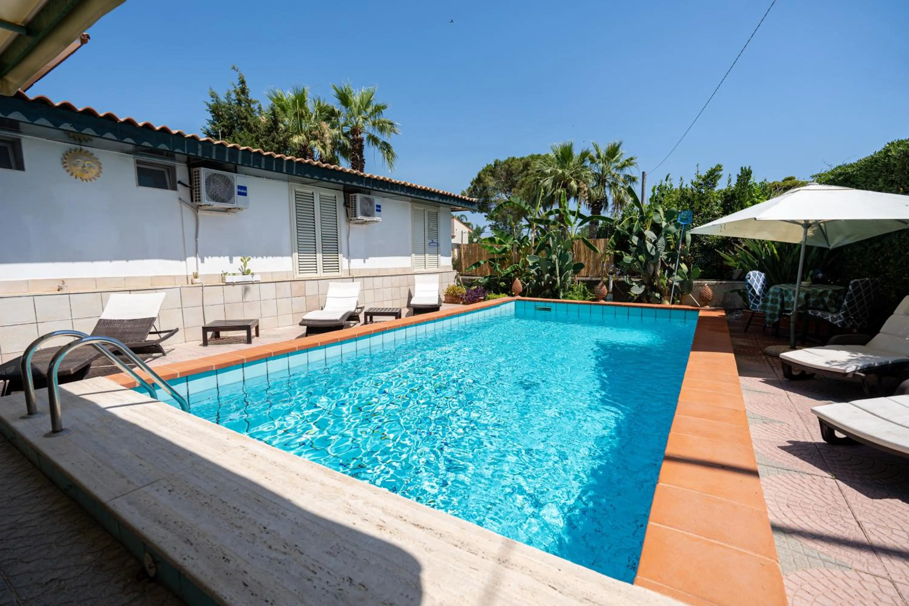 Swimming pool in Oasi Del Gabbiano