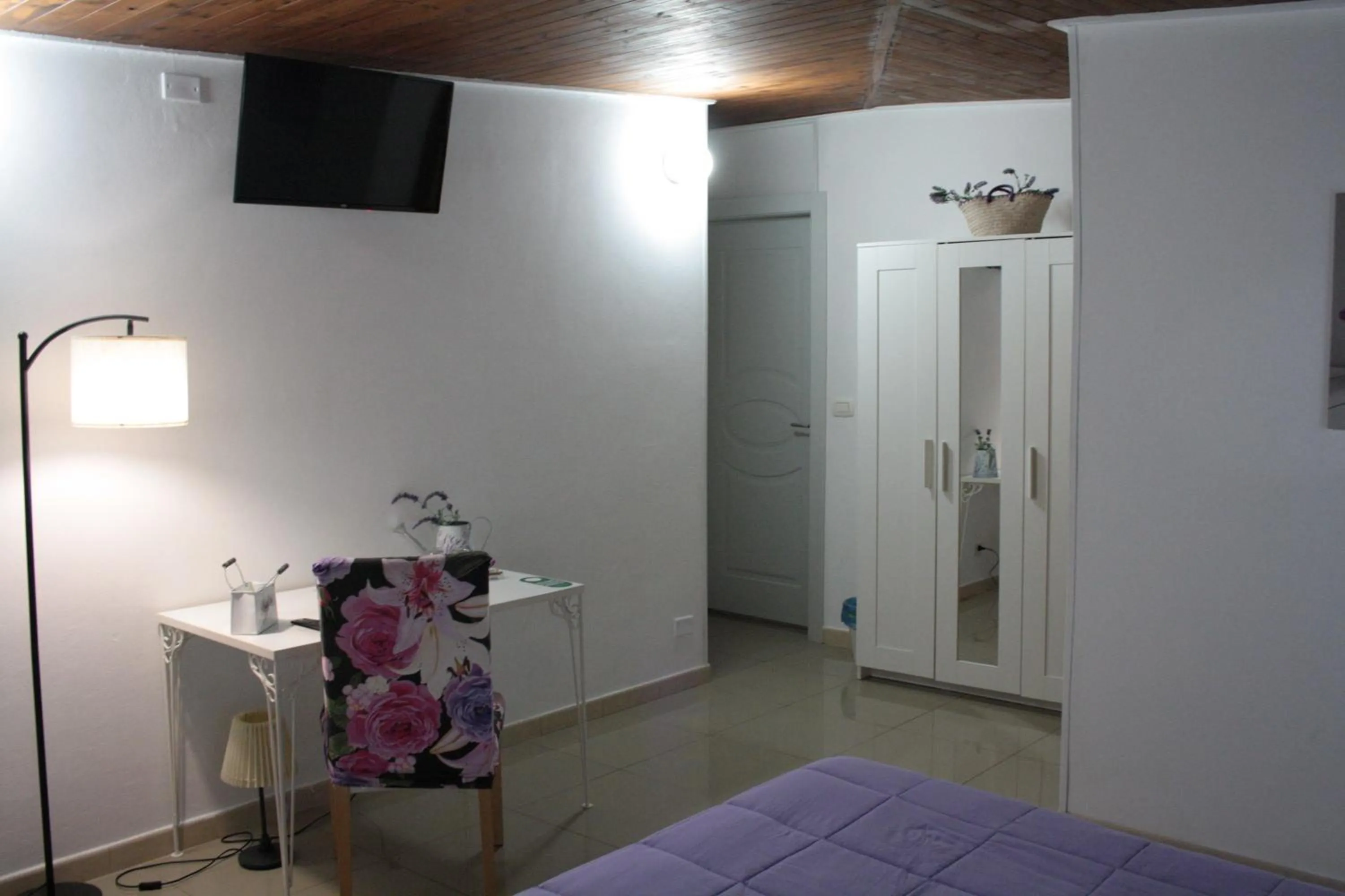 View (from property/room), Bed in Oasi Del Gabbiano