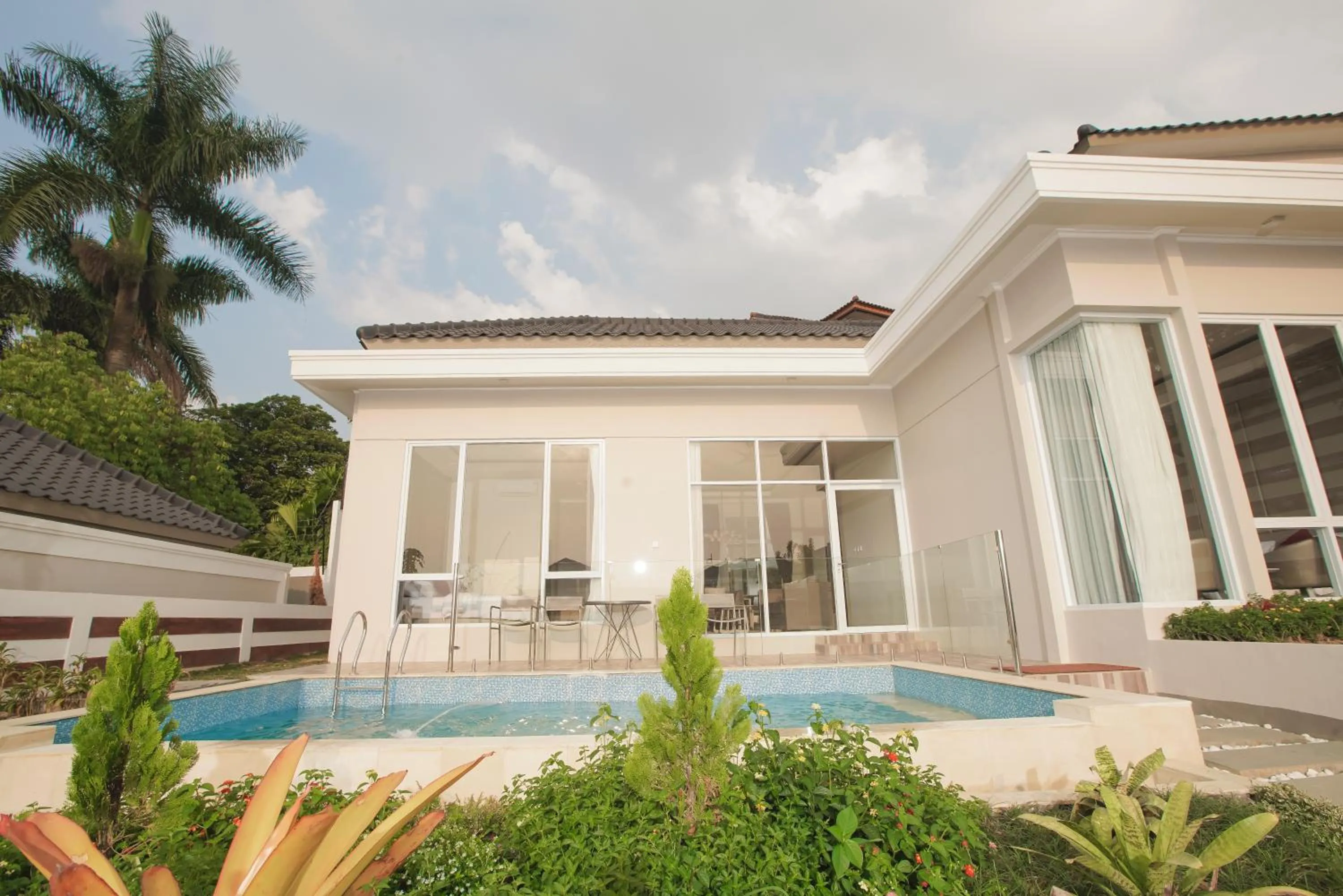 Nirvana Villas Puncak