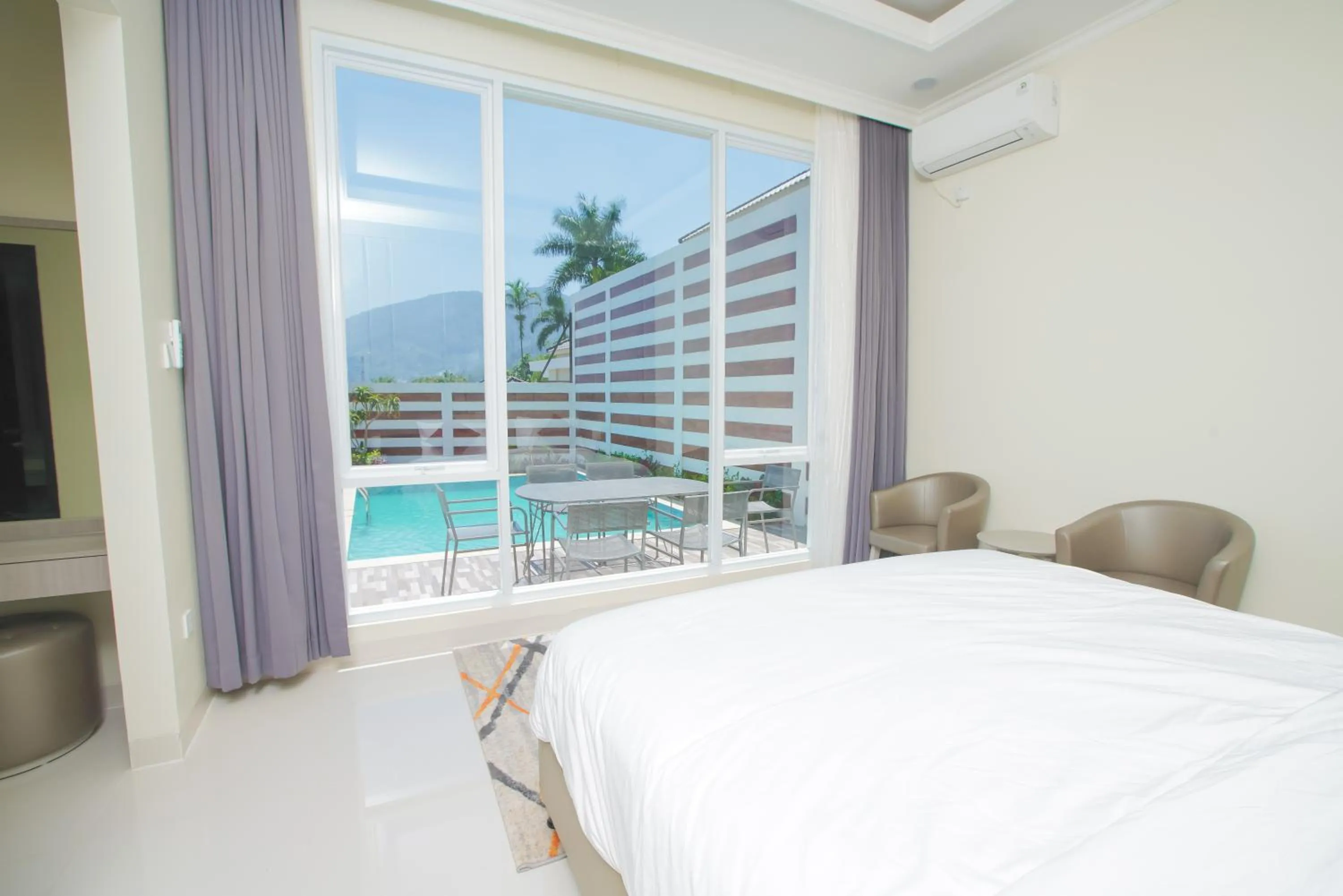 Bed in Nirvana Villas Puncak