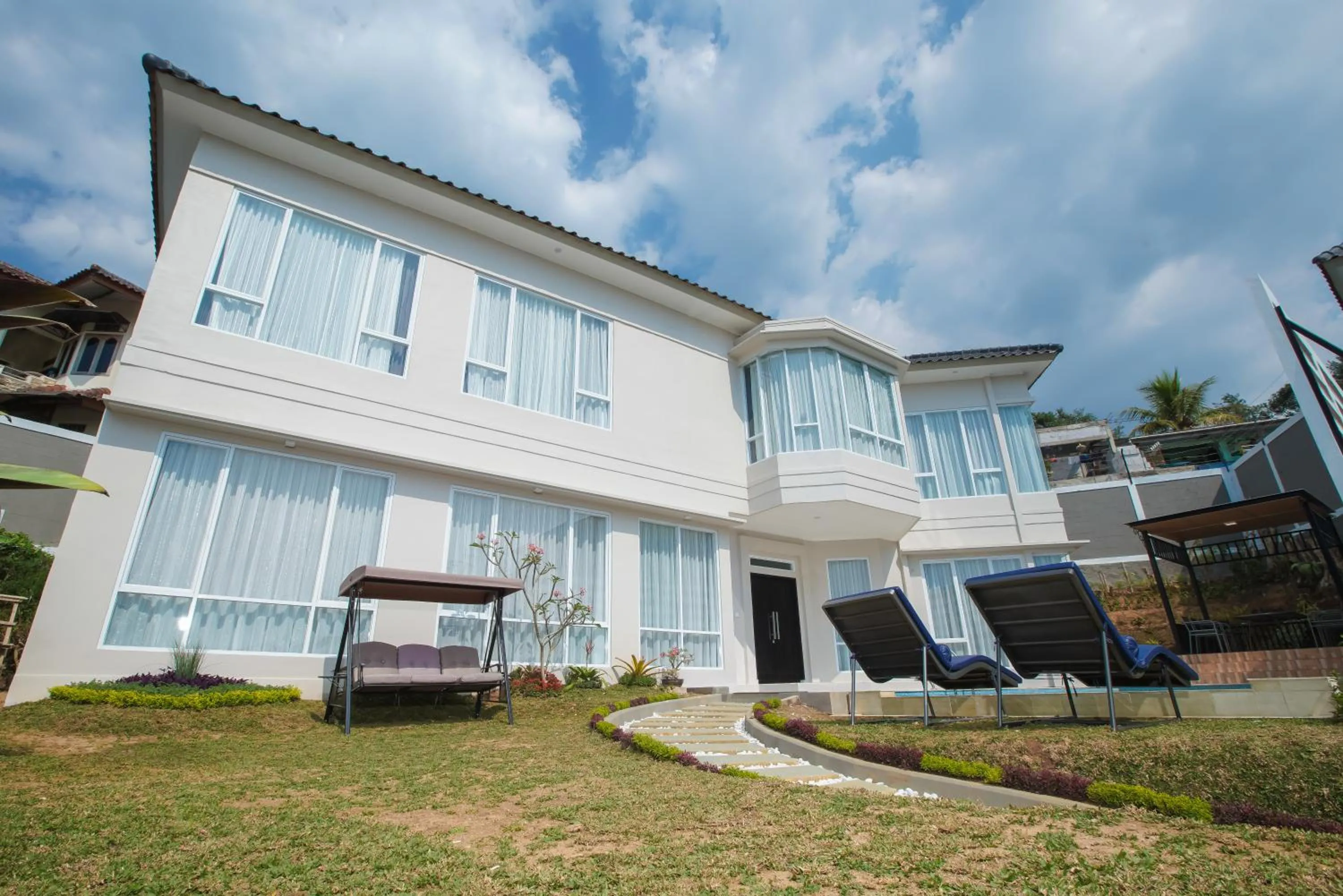 Nirvana Villas Puncak