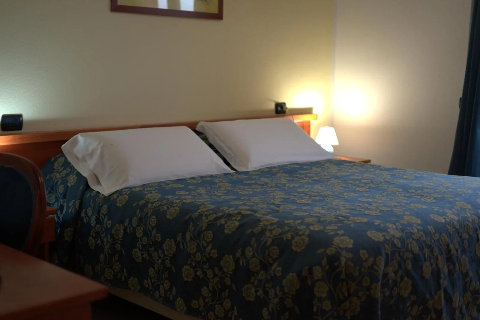 Bed in Hotel Il Melograno