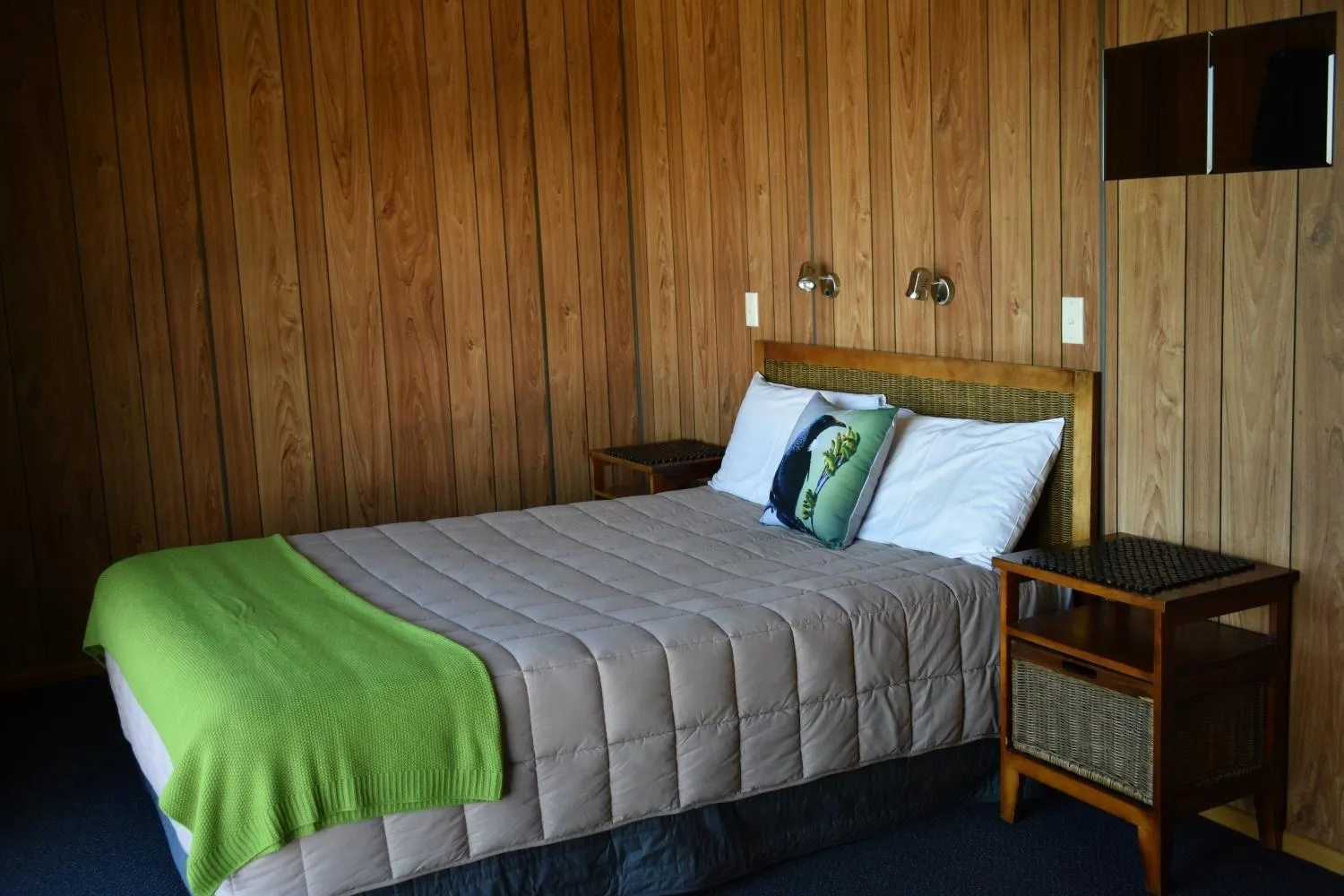 Bed in Moeraki Beach Motels