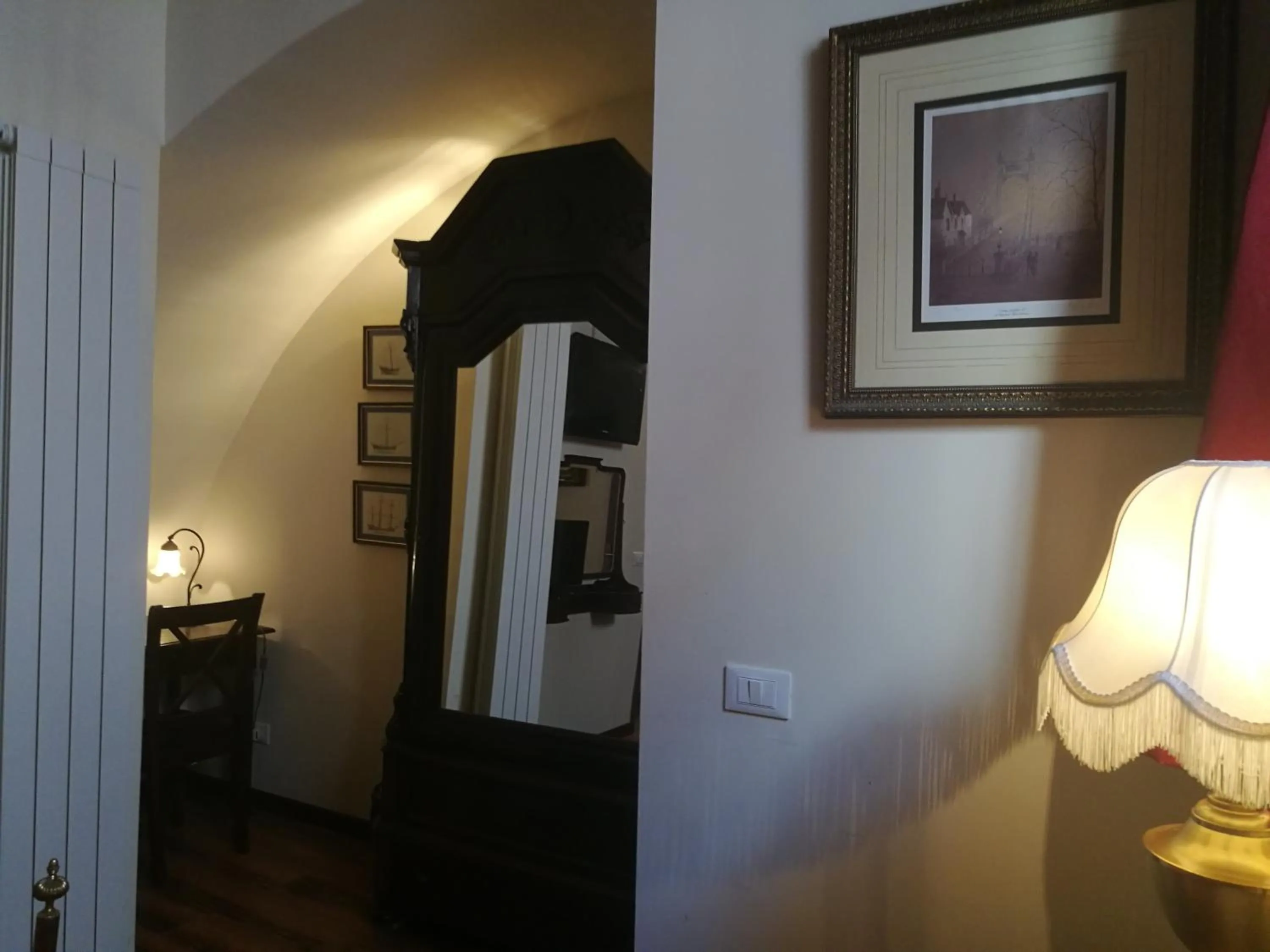 Bedroom, Bed in Legacy