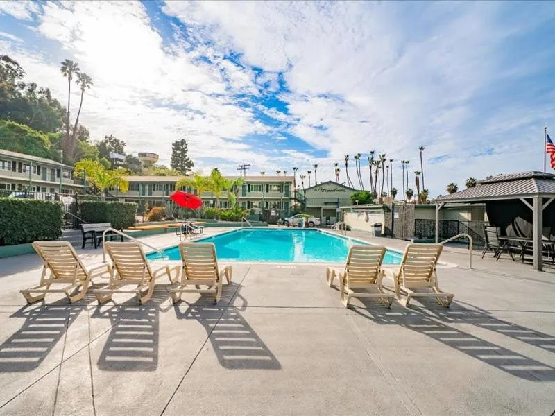 Day in The Atwood Hotel San Diego - SeaWorld/Zoo