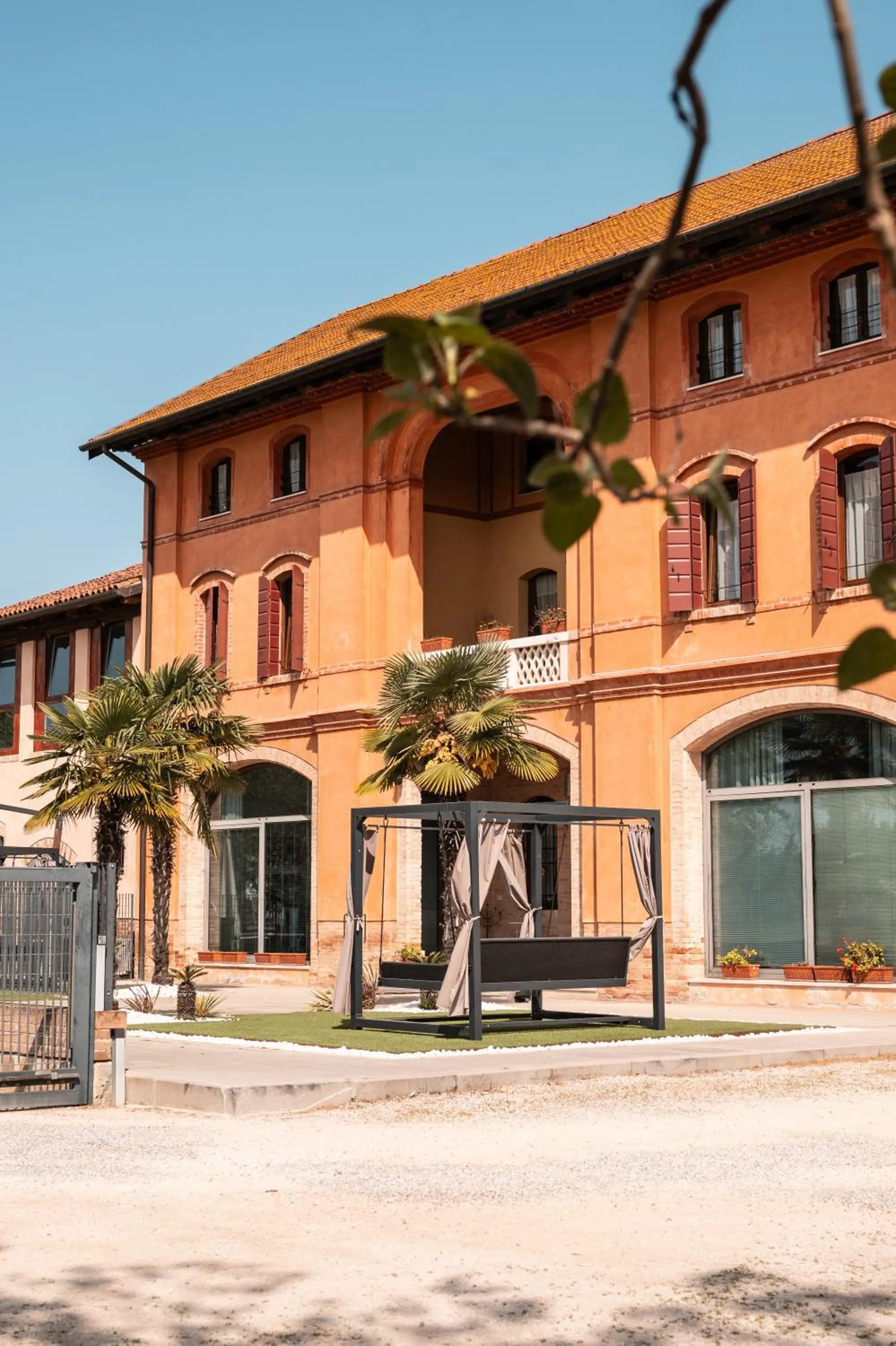 Property building in RESIDENCE BACO Da SETA