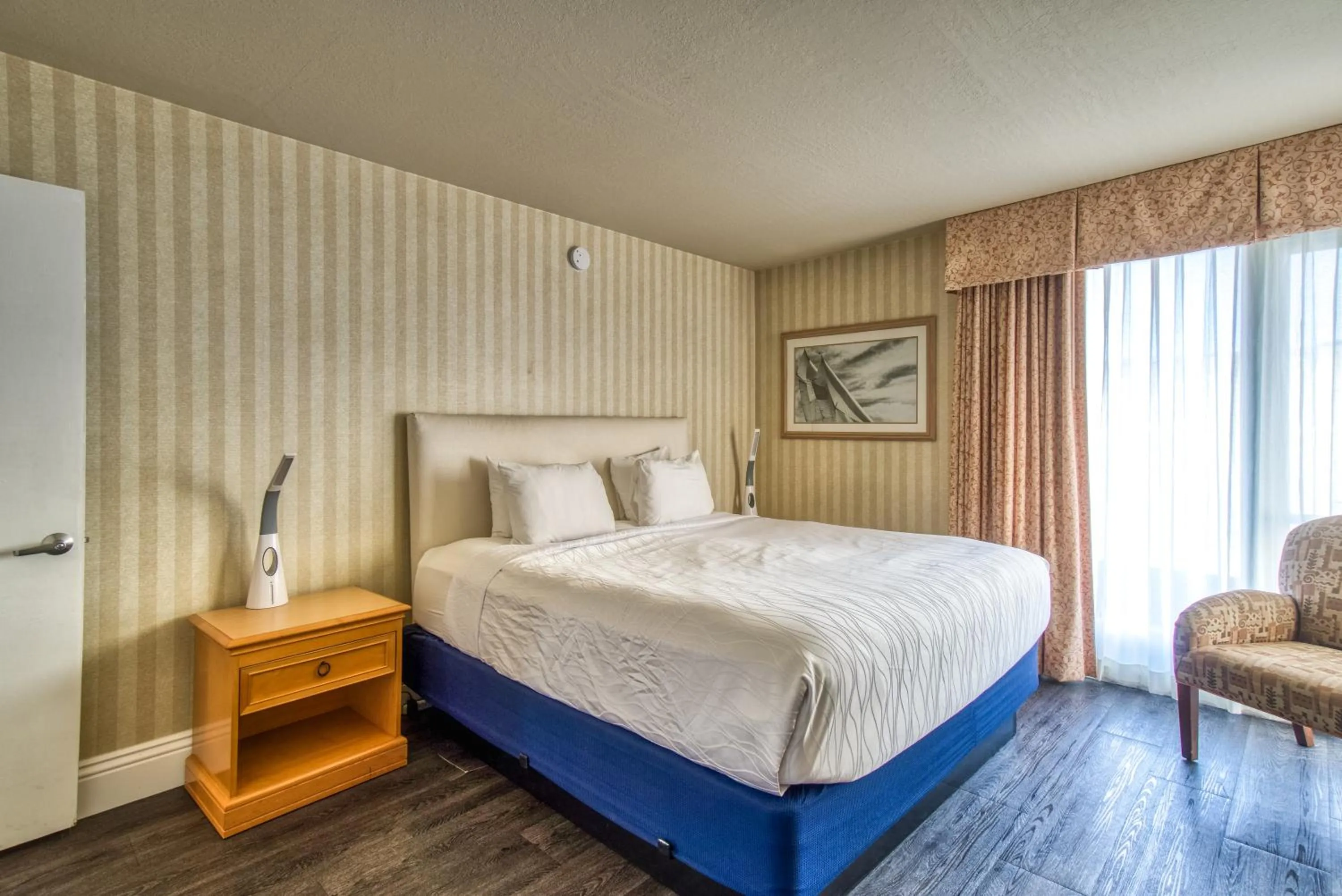 Bed in The Wharf Inn