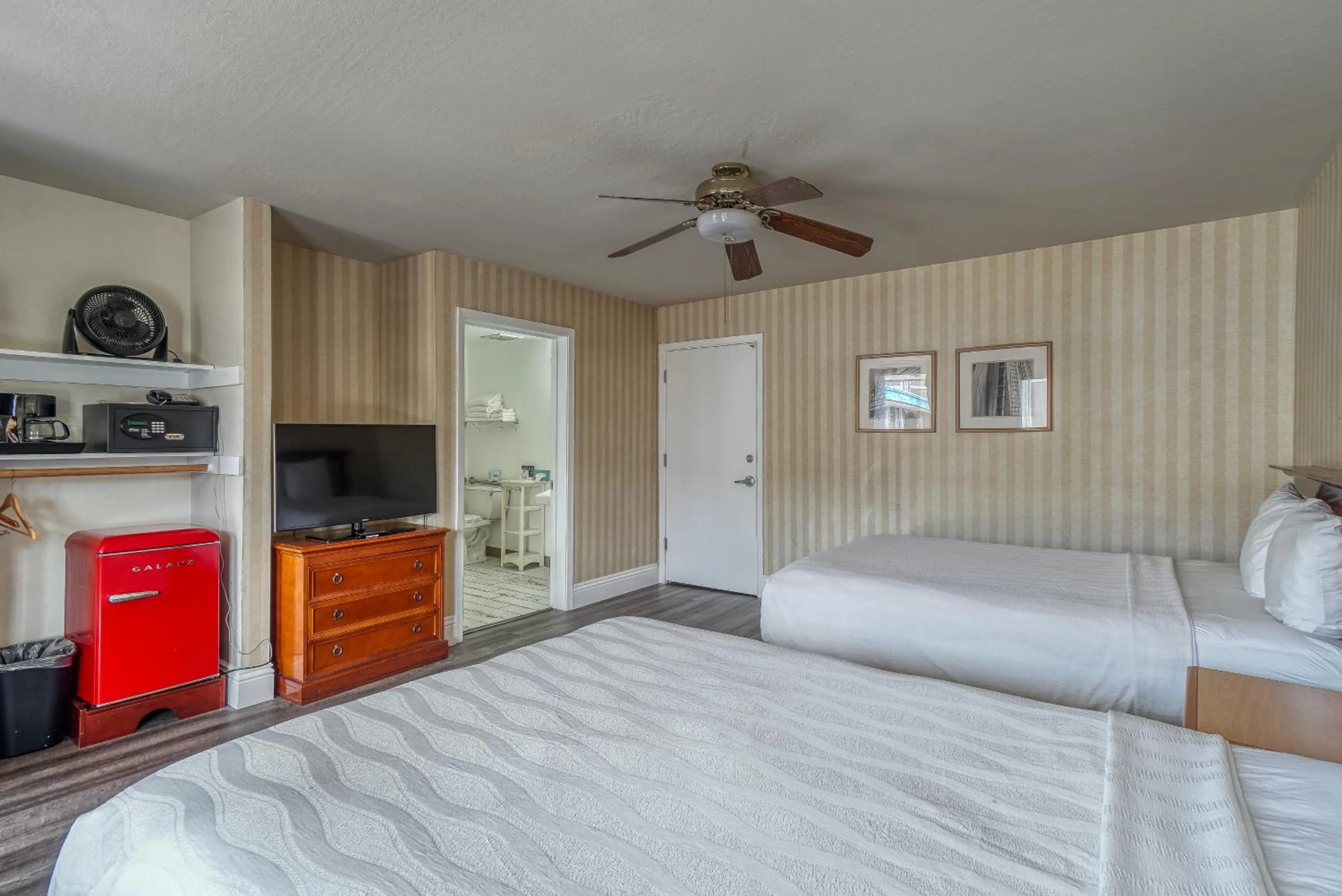 TV and multimedia, Bed in The Wharf Inn