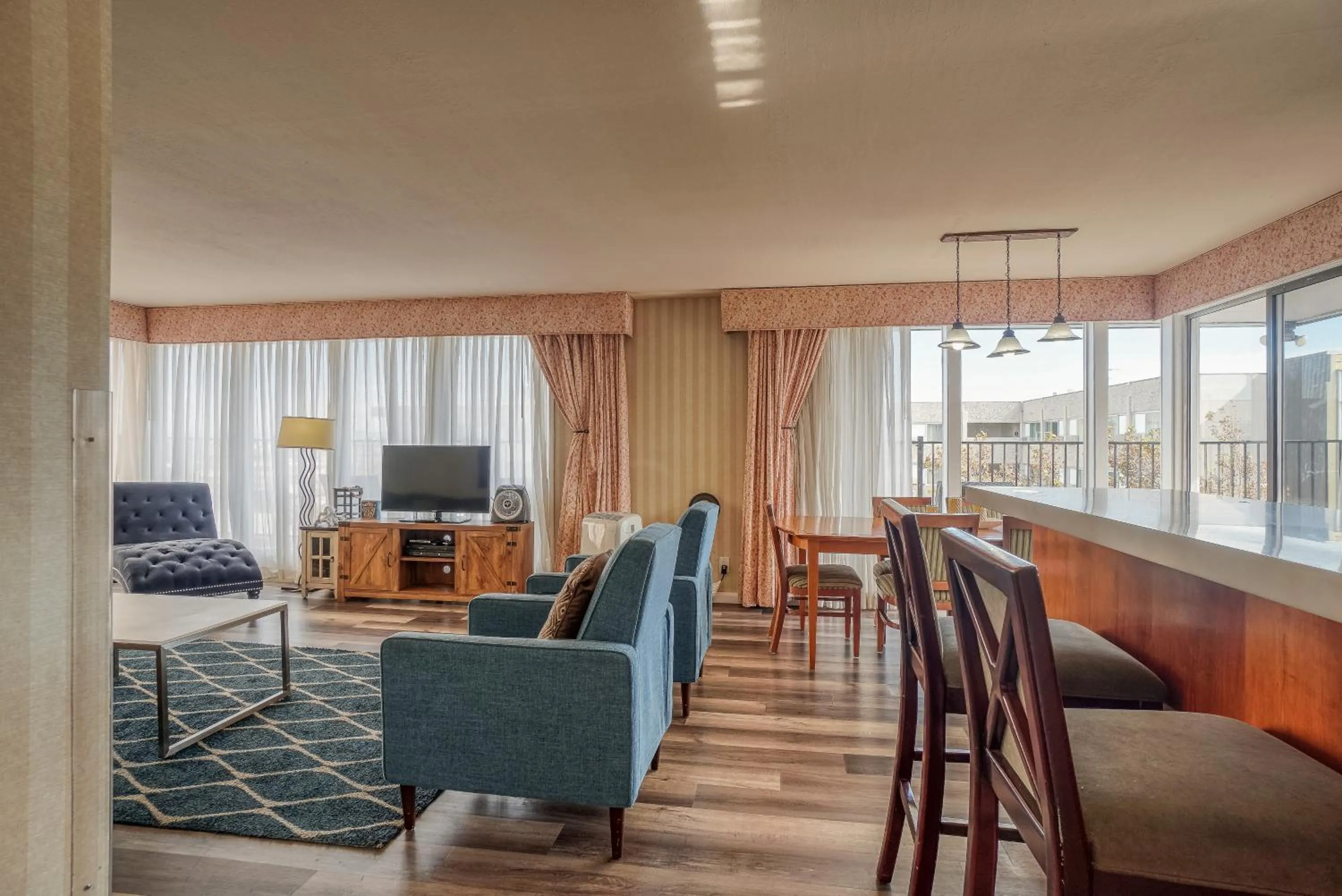 TV and multimedia in The Wharf Inn