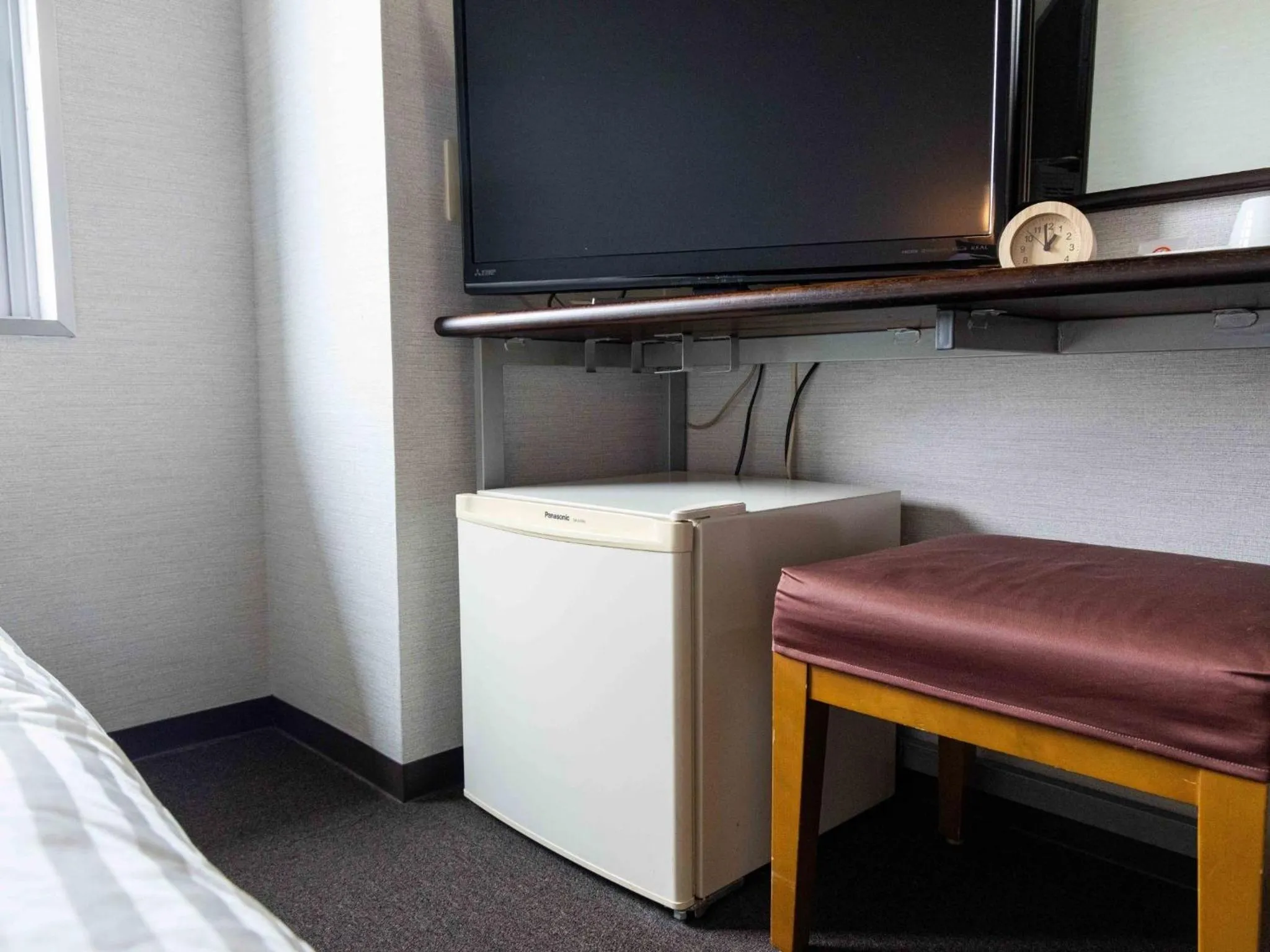 TV and multimedia in Super Hotel Matsusaka