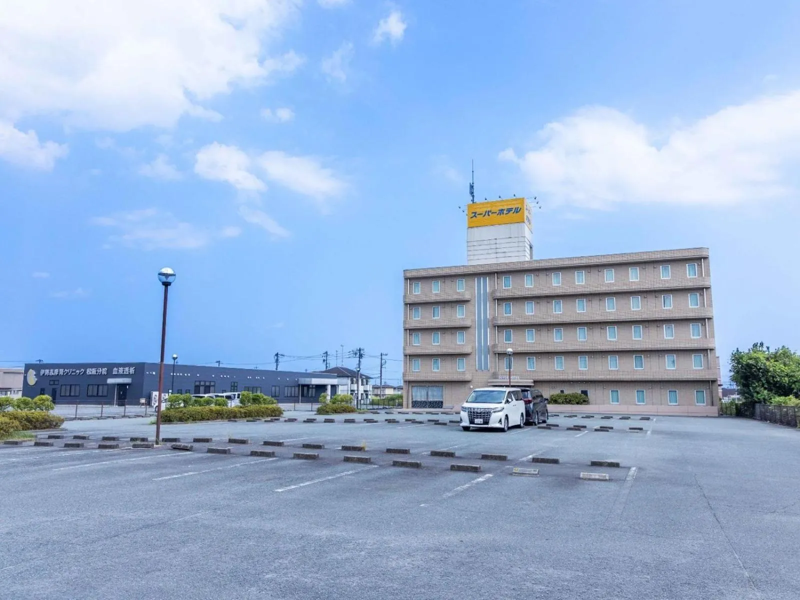 Parking in Super Hotel Matsusaka