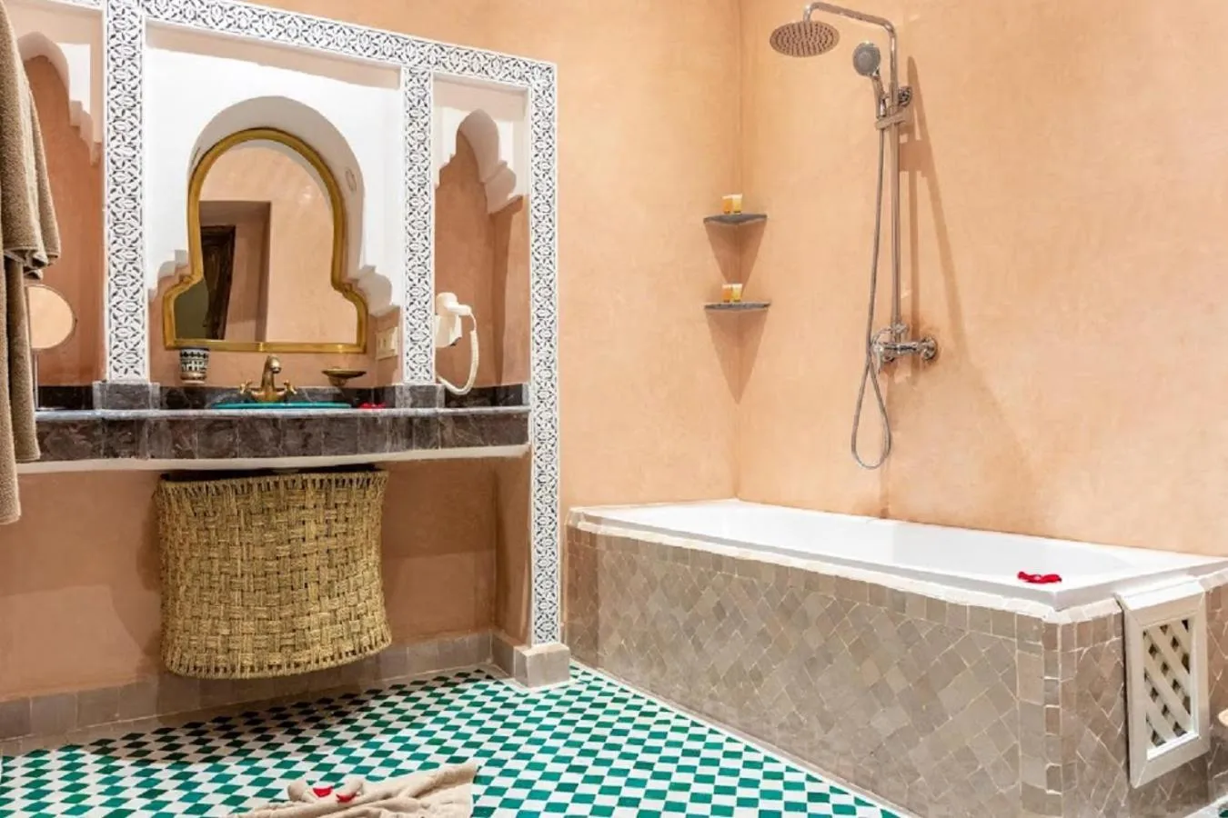 Bathroom in Riad Medina Art & Suites