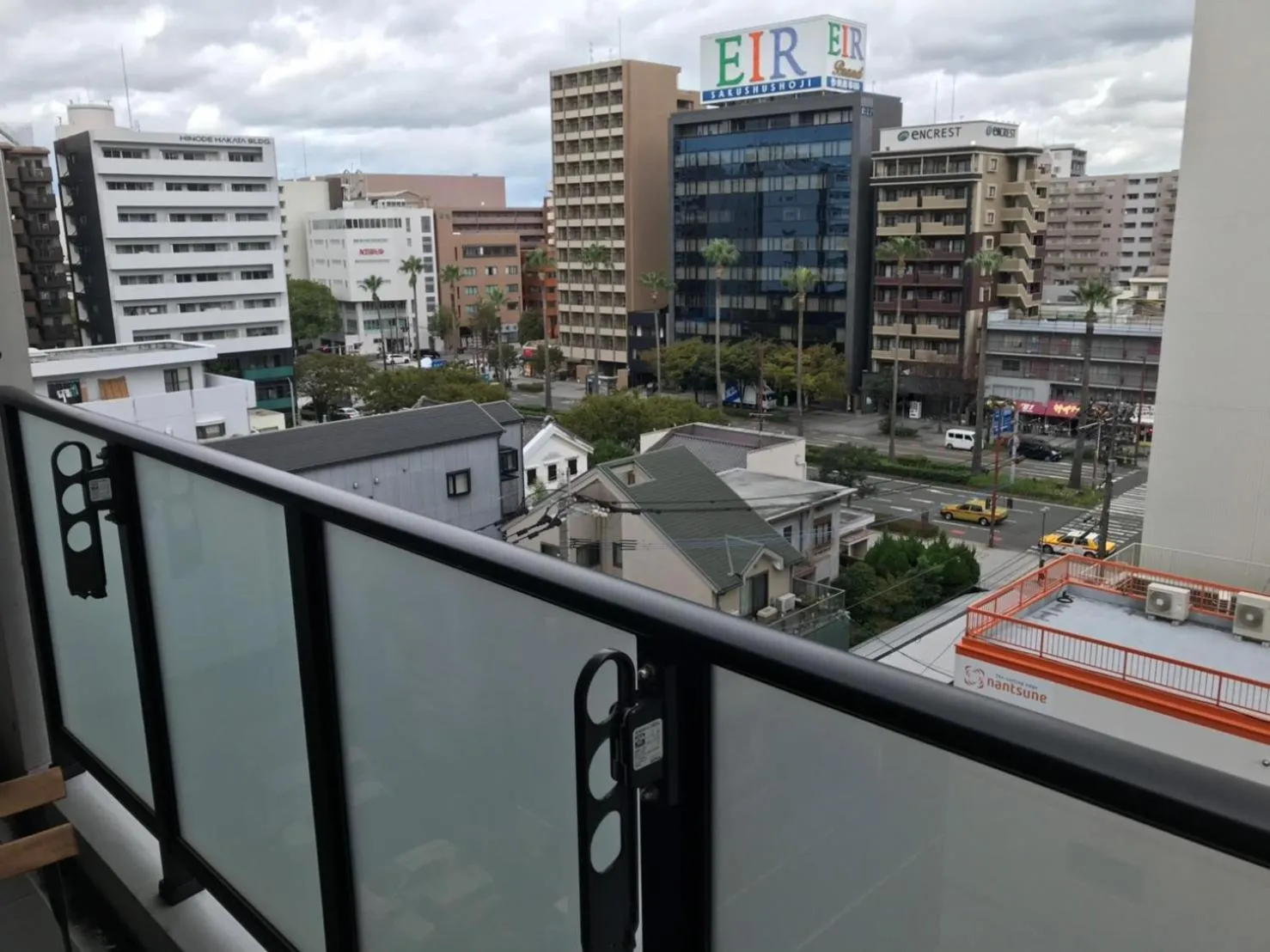 City view in Local Hakata apartment No8