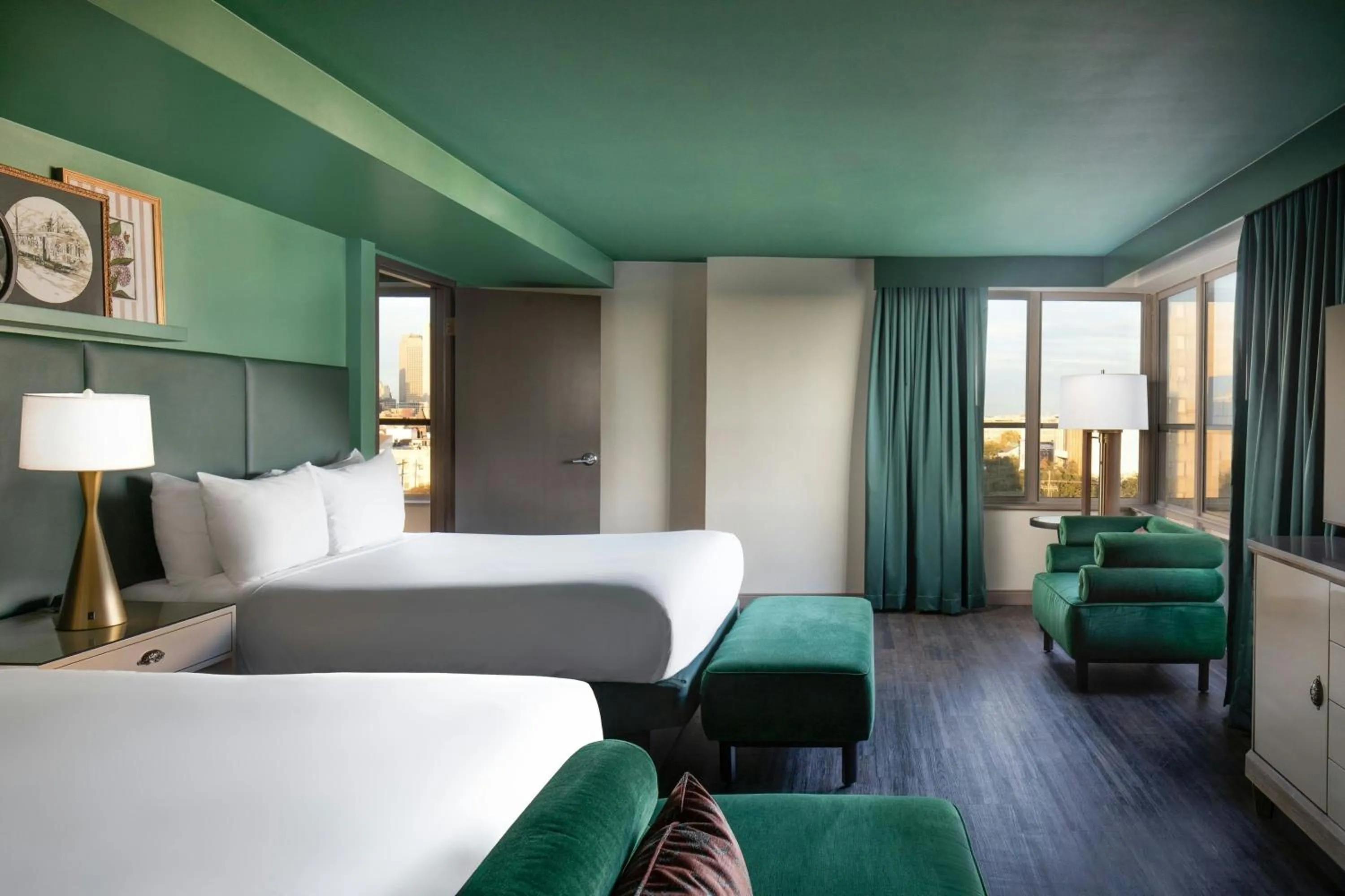 Photo of the whole room, Bed in Hotel Tonnelle New Orleans, a Tribute Portfolio Hotel