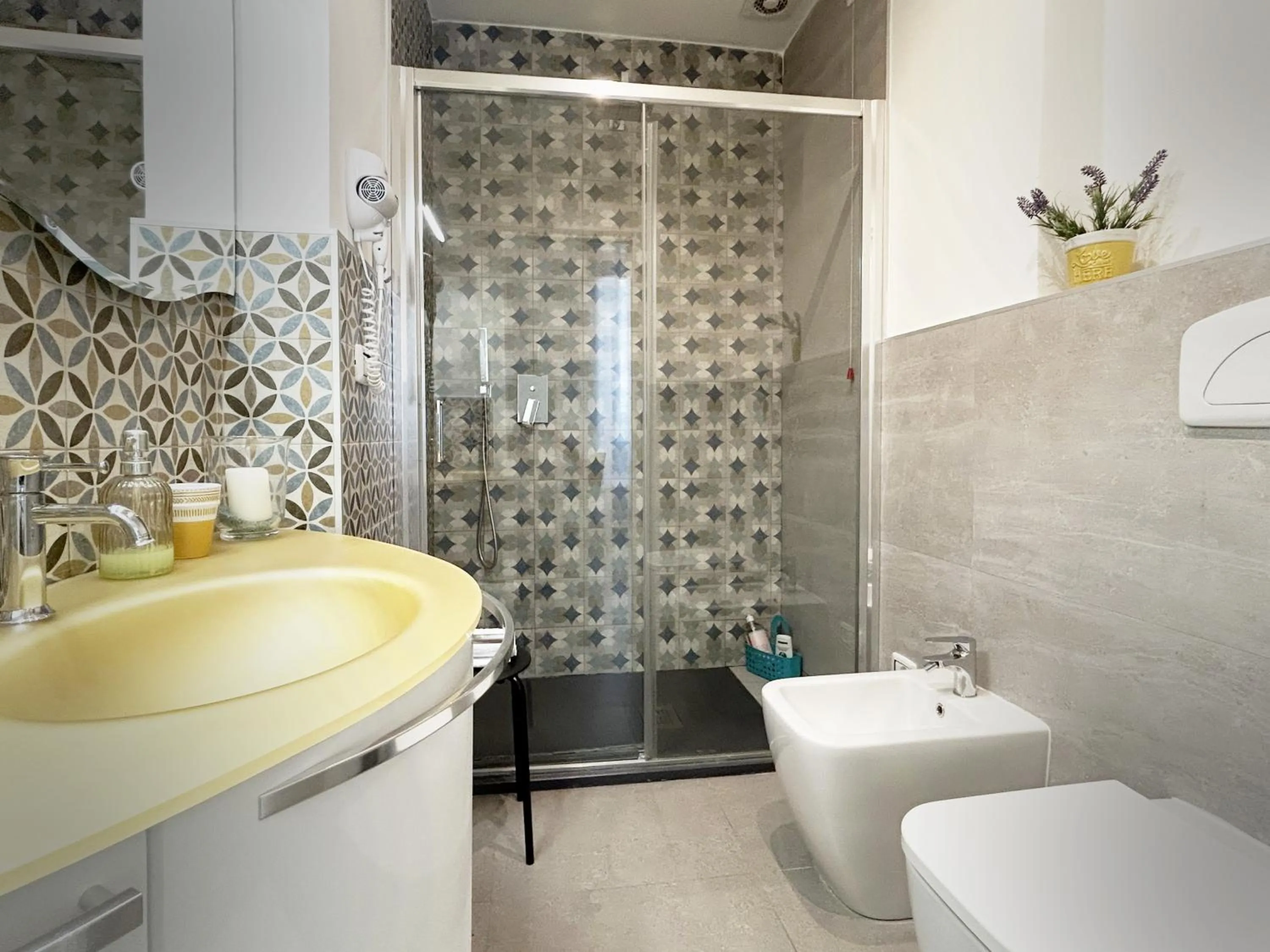 Shower in Affittacamere Everest