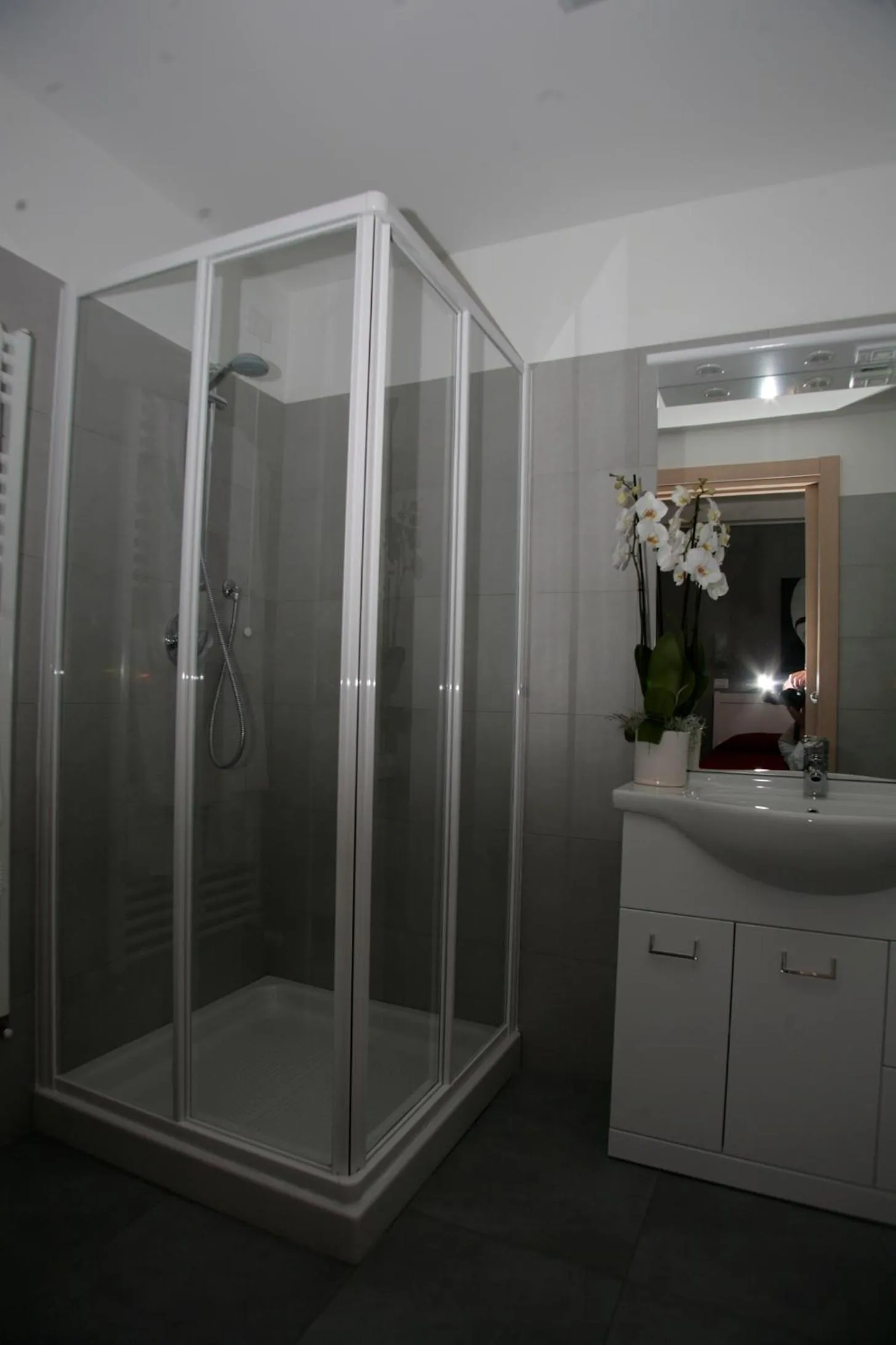 Family in Bed & Breakfast Nettuno