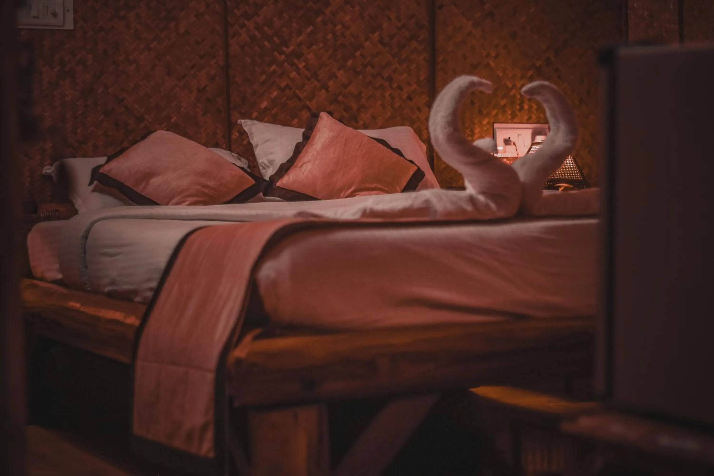 Bed in Blue Bird Resort