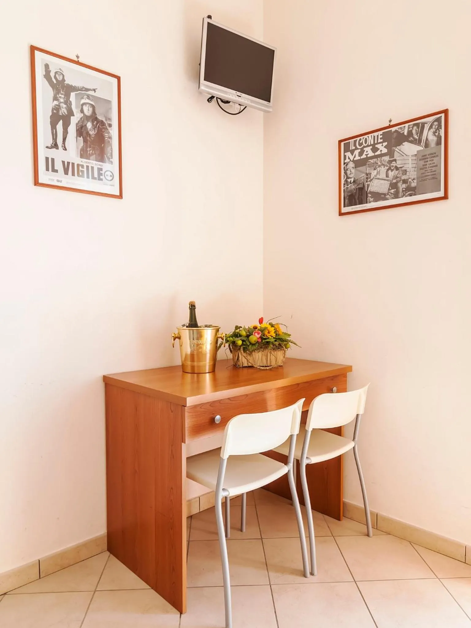 Double Room with Balcony in La Casa degli Artisti 1