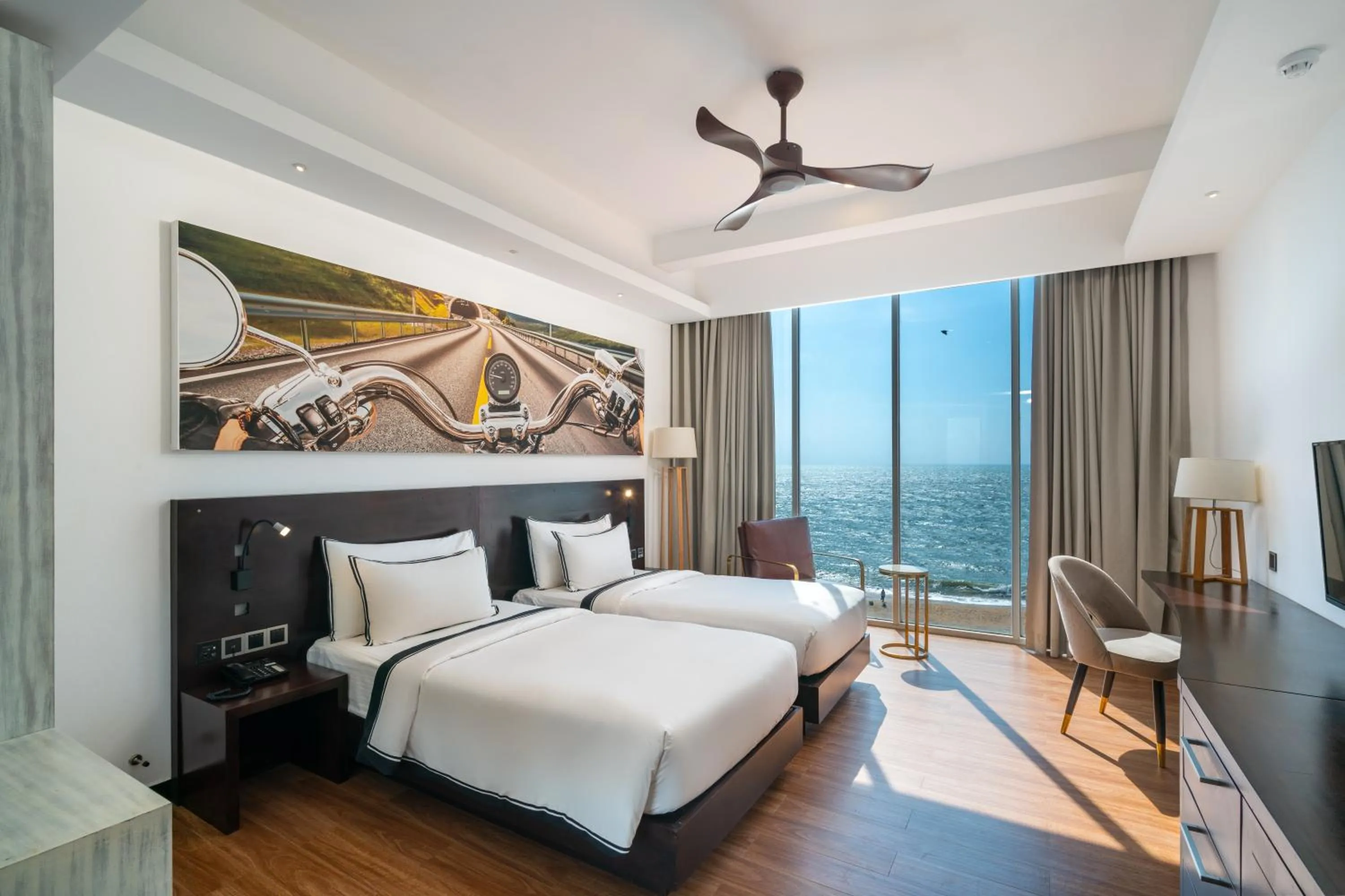 Photo of the whole room, Bed in Regal Réseau Hotel & Spa