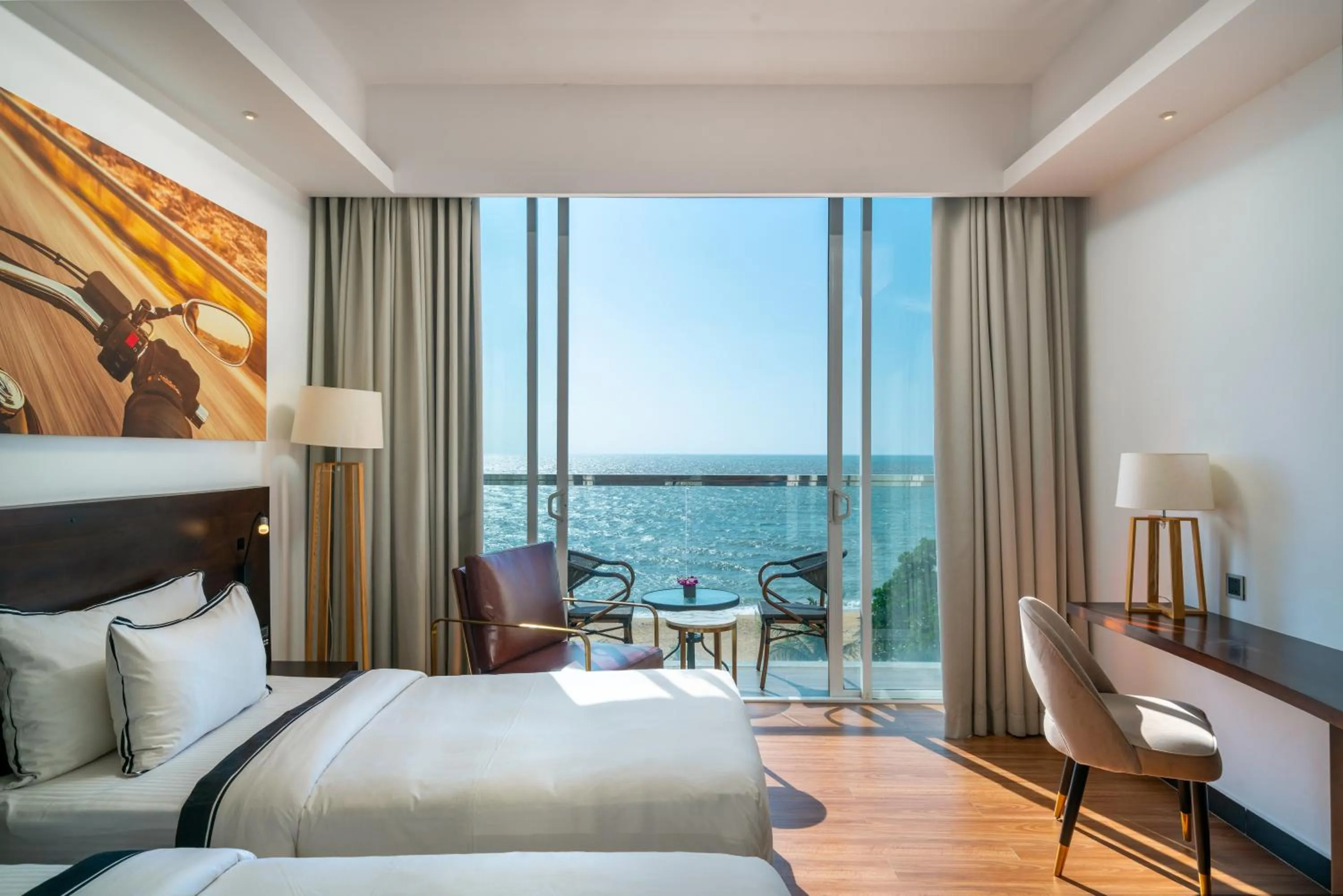 Sea view, Bed in Regal Réseau Hotel & Spa