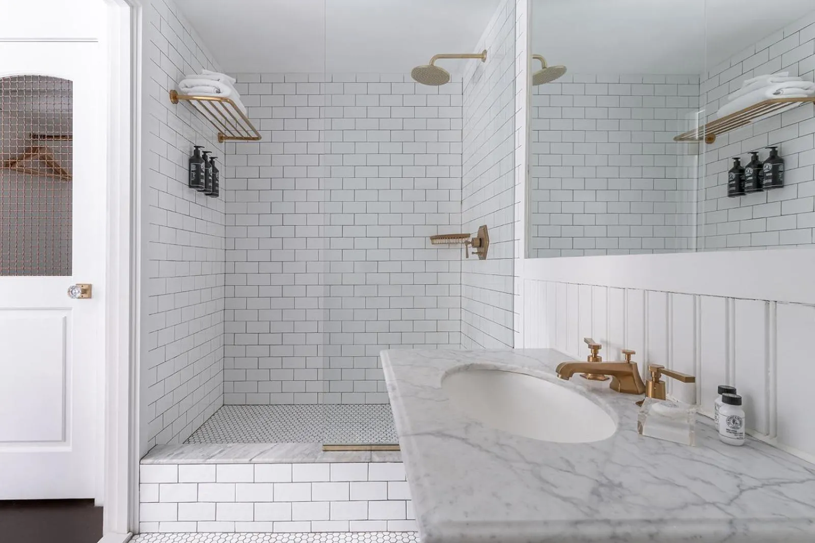 Bathroom in Life Hotel New York