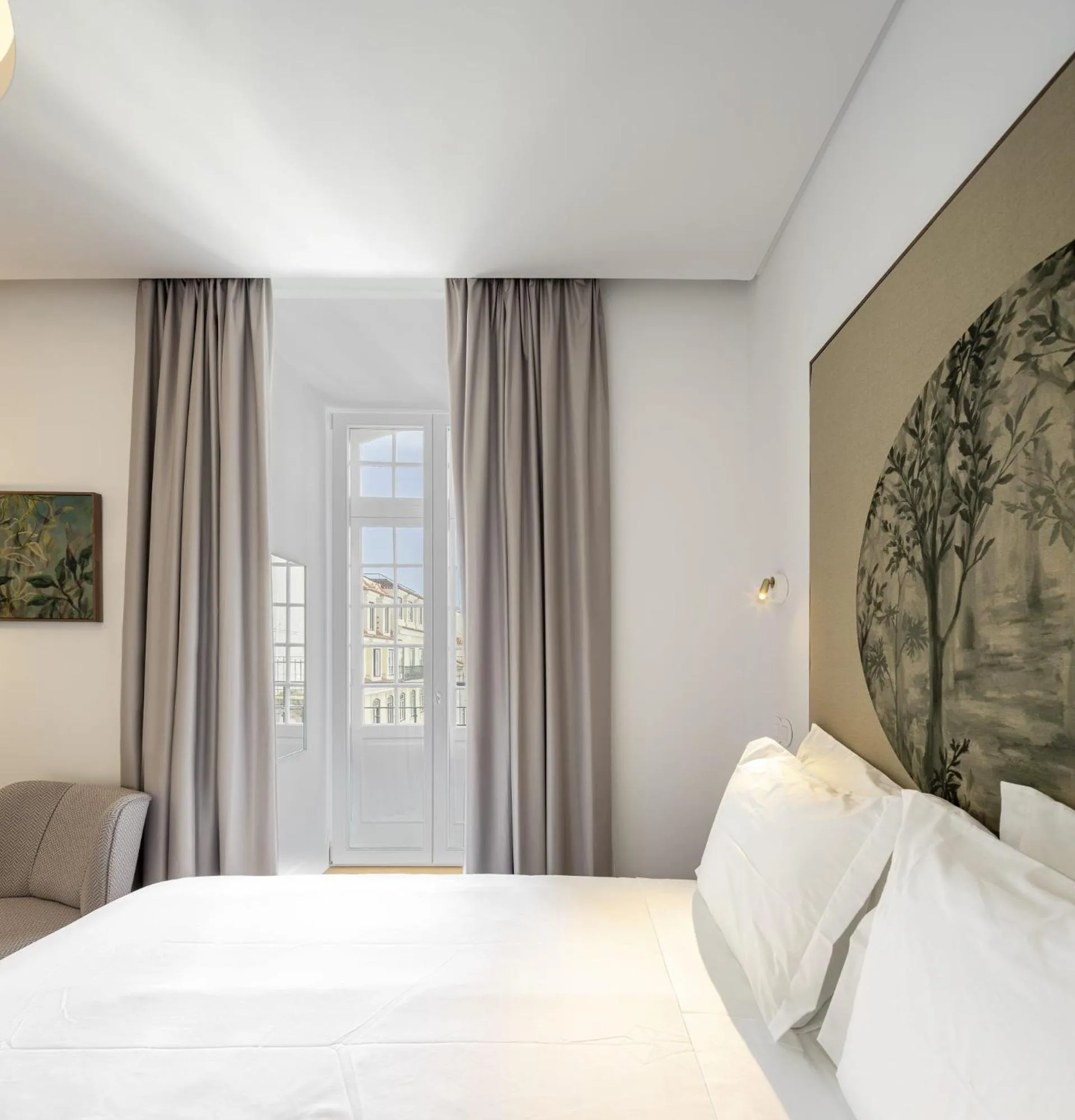 Bedroom, Bed in Lisbon Serviced Apartments - Madalena