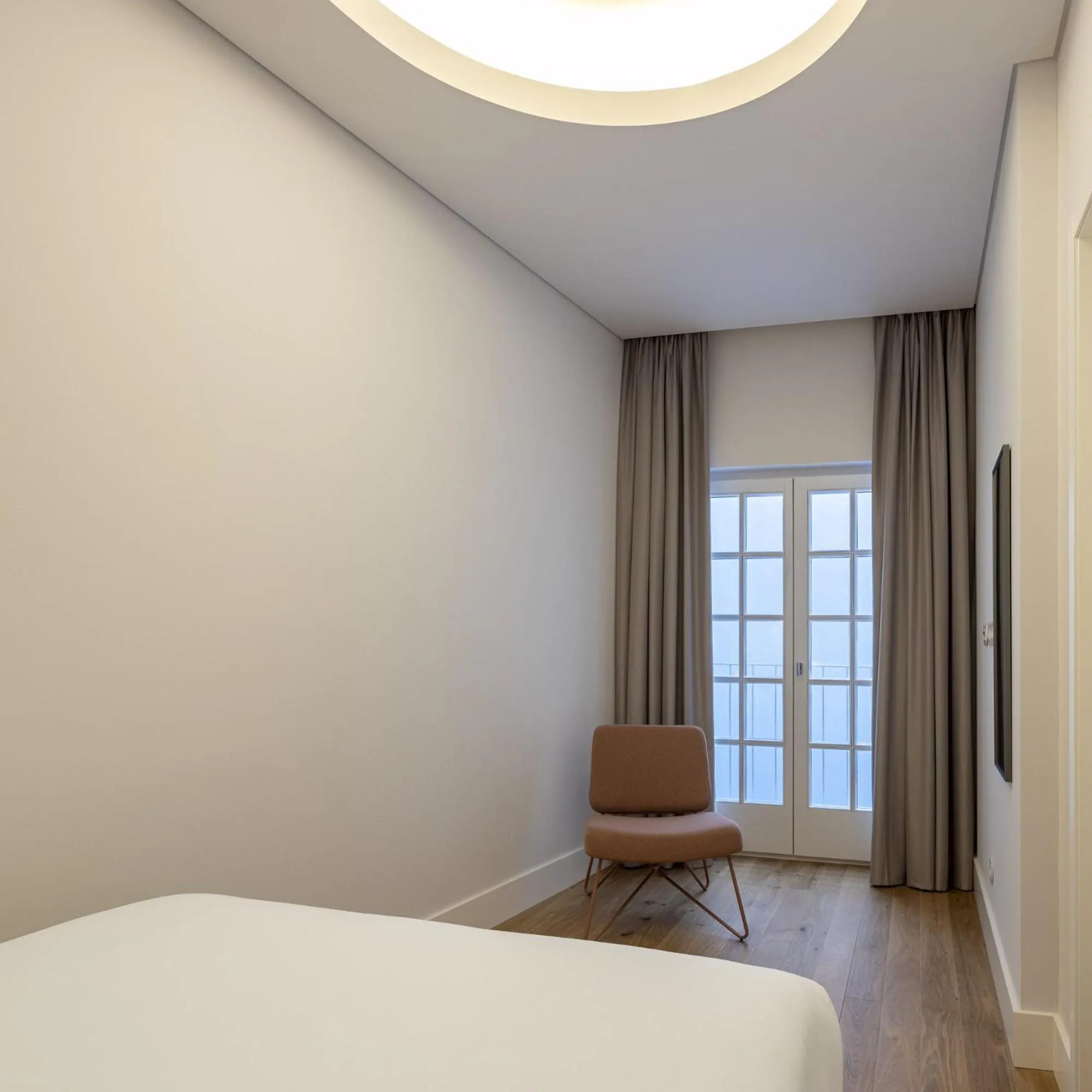 Bedroom, Bed in Lisbon Serviced Apartments - Madalena