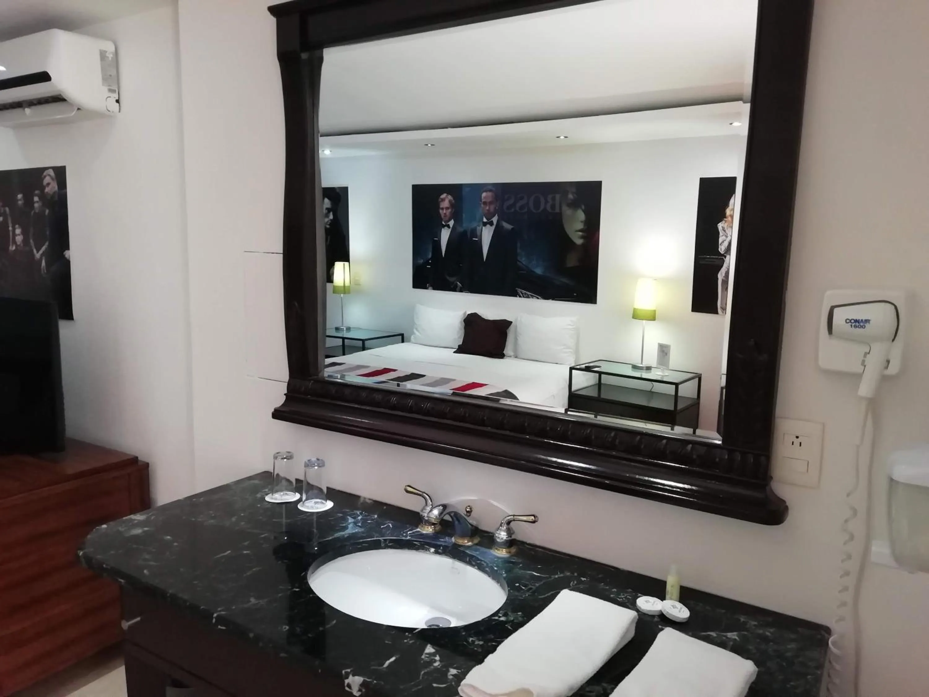 Bathroom in Spazio Boutique Hotel