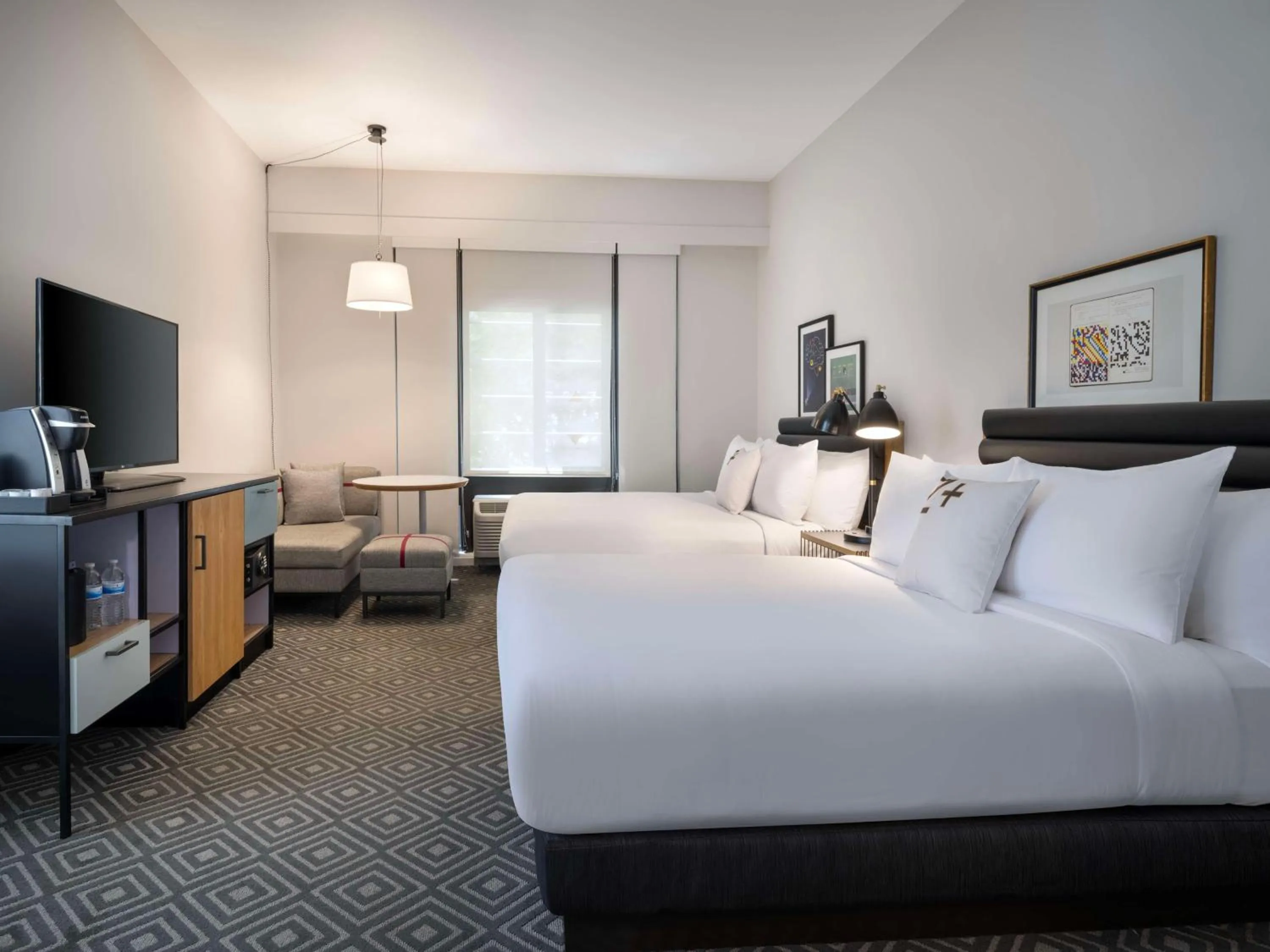 Bed in Freepoint Hotel Cambridge, Tapestry Collection by Hilton