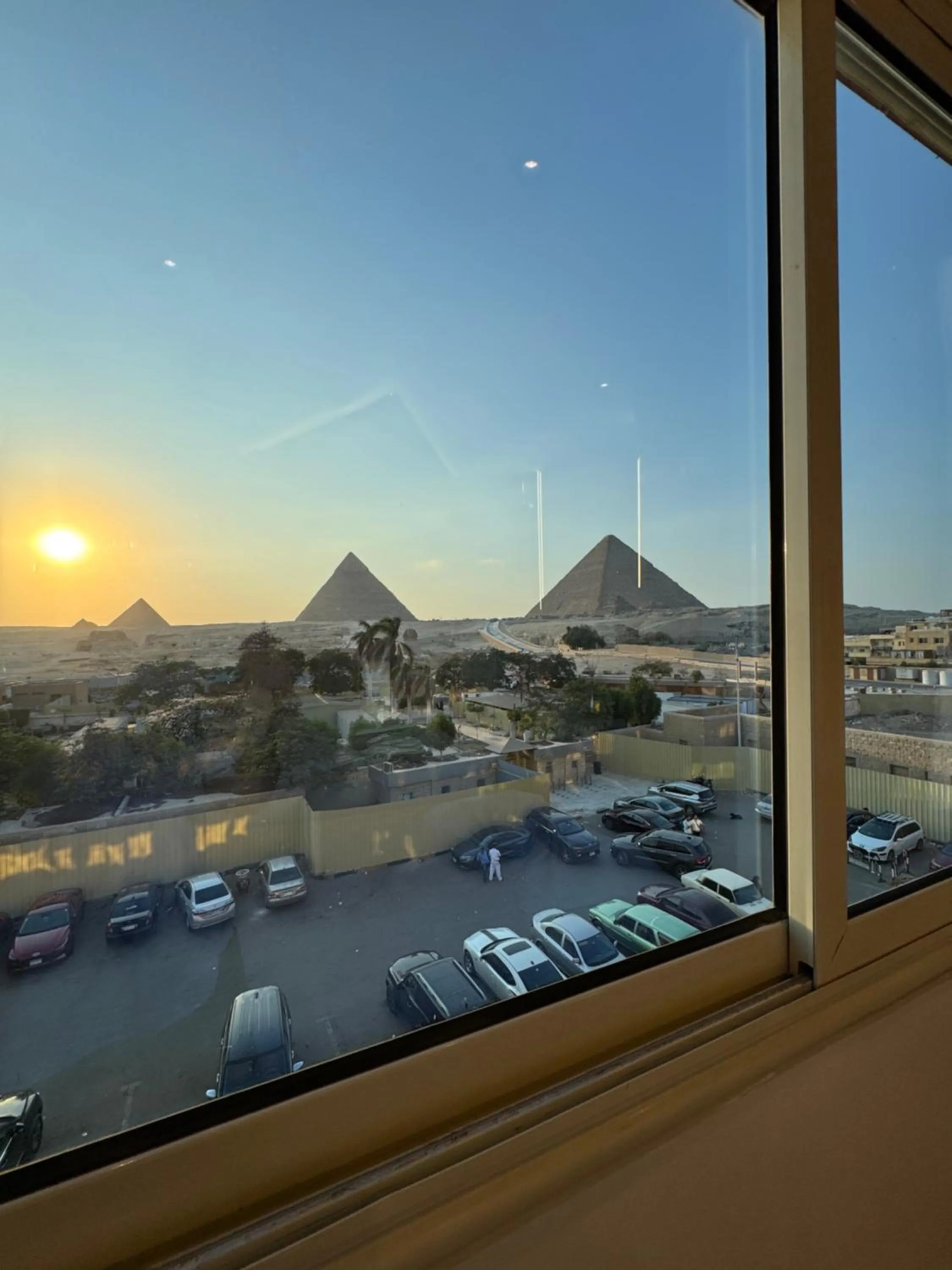 Day in Sahara Pyramids Inn