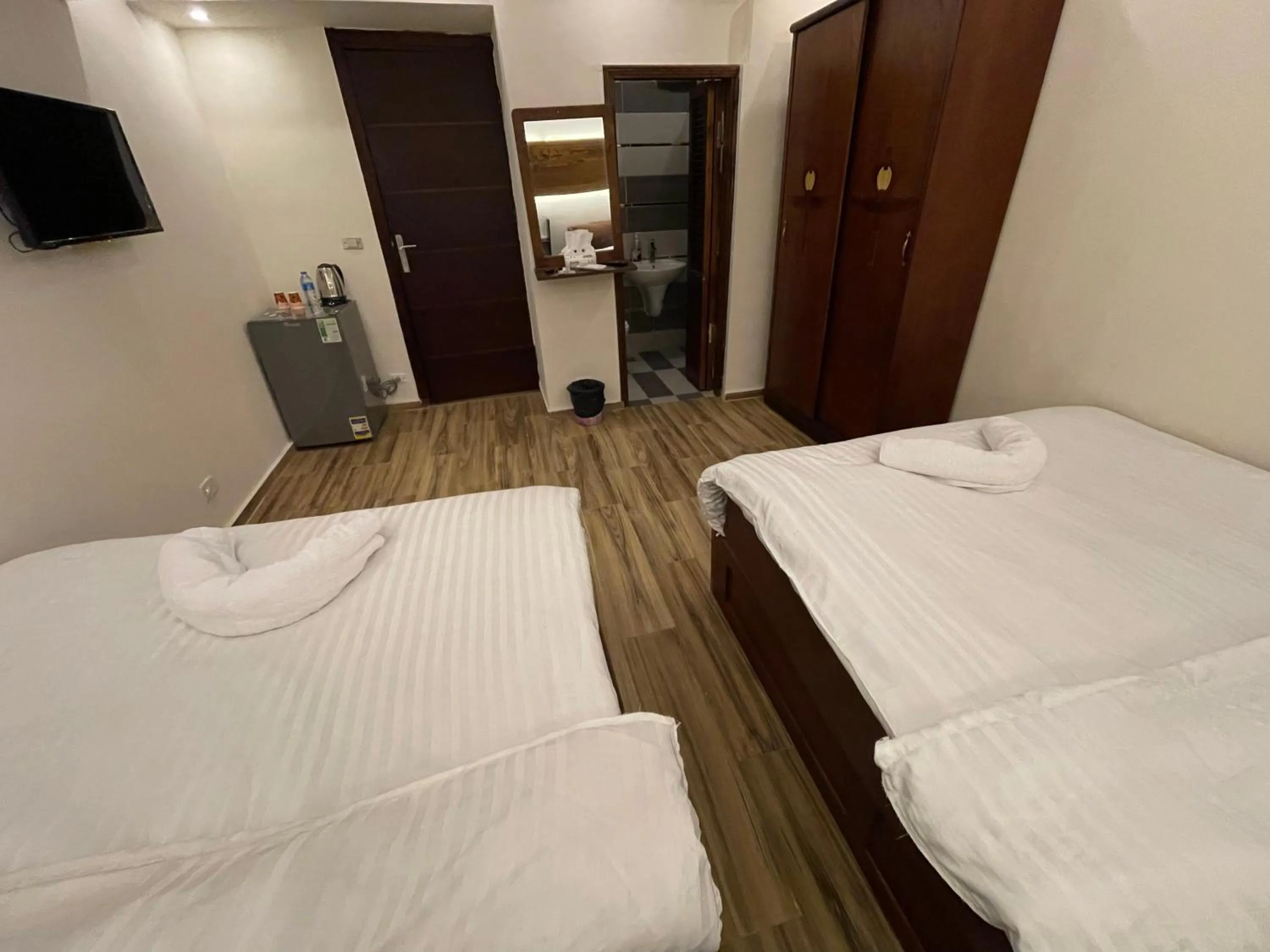 Bed in Sahara Pyramids Inn