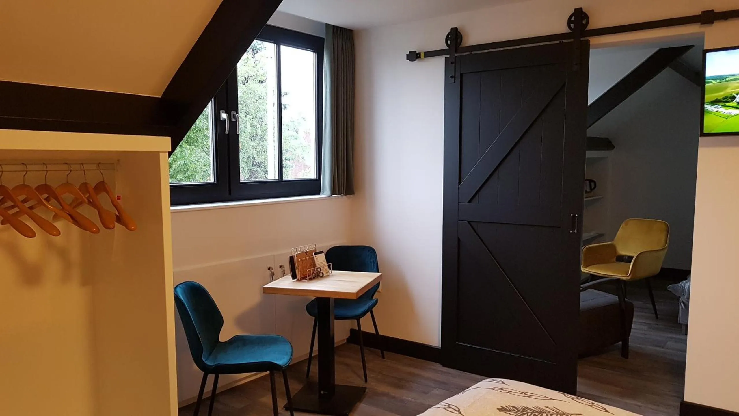 Seating area, Bed in B&B La Vita Verde