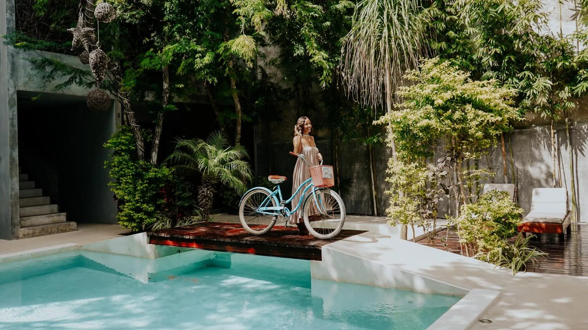 People in Little Gem Hotel Tulum La Veleta